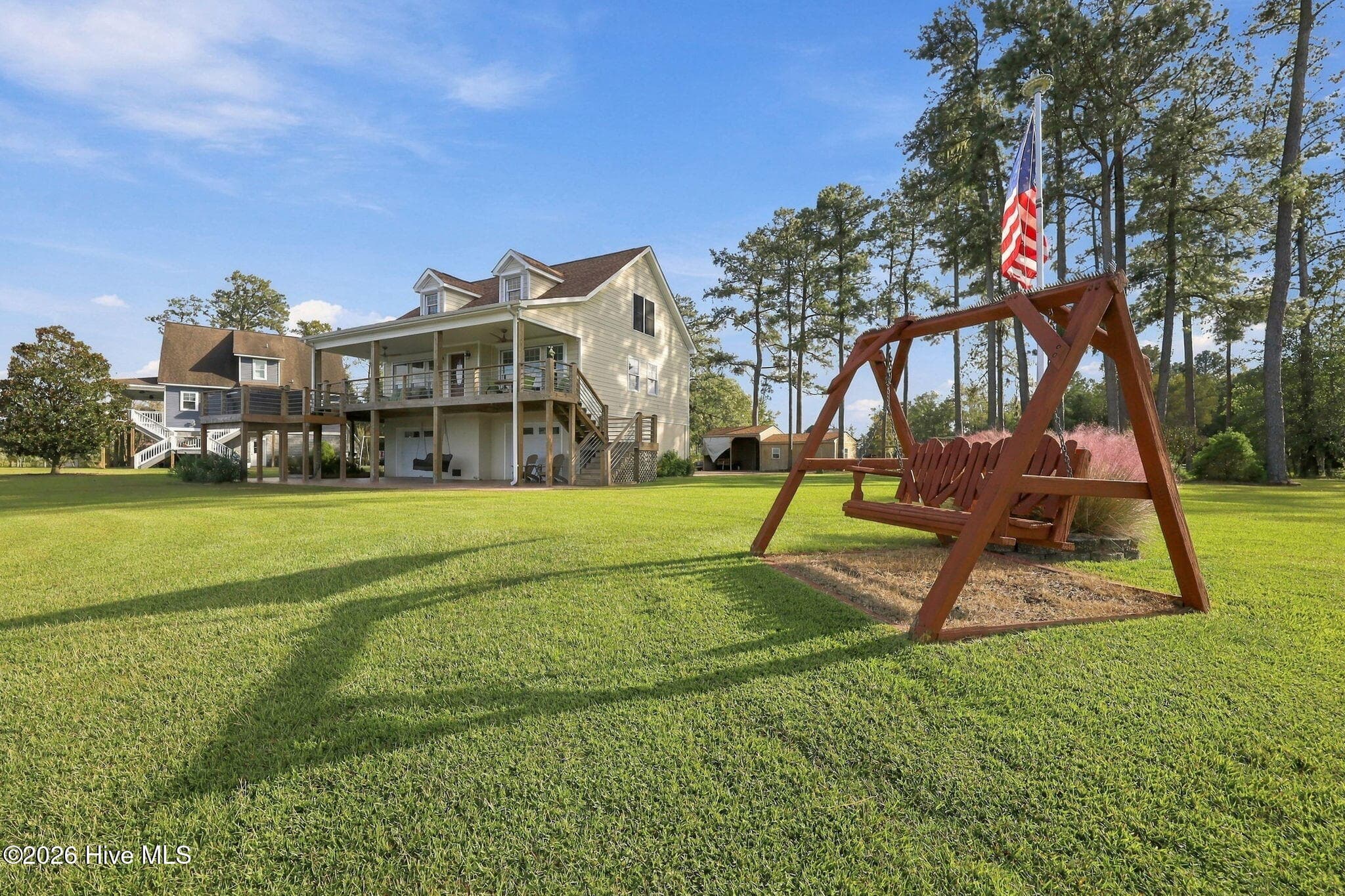Single Family Residence at 127 Dickinson Road, Chocowinity, NC 27817, photo 8 of 56