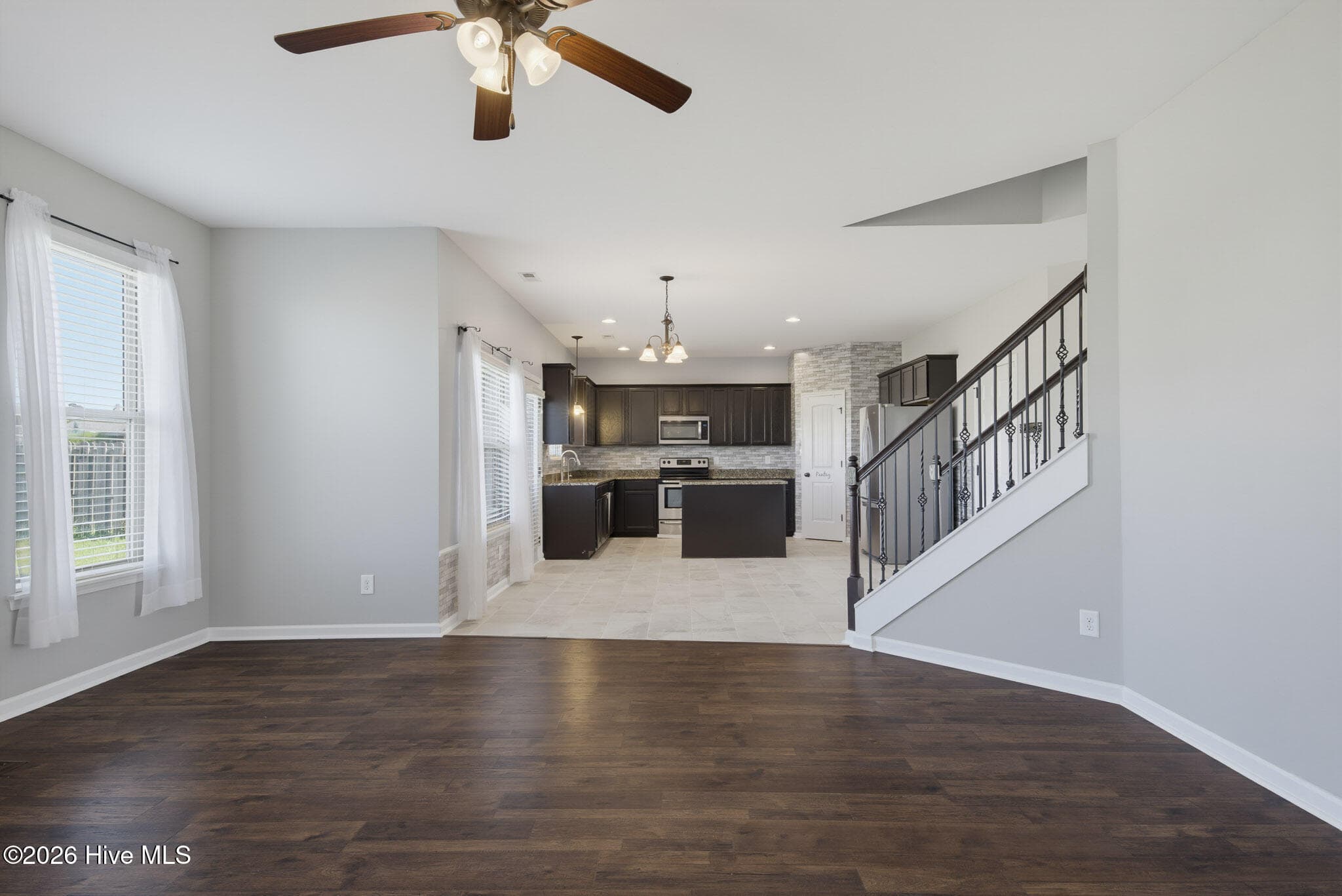 Single Family Residence at 304 SW Plantation Drive, Maple Hill, NC 28454, photo 18 of 72