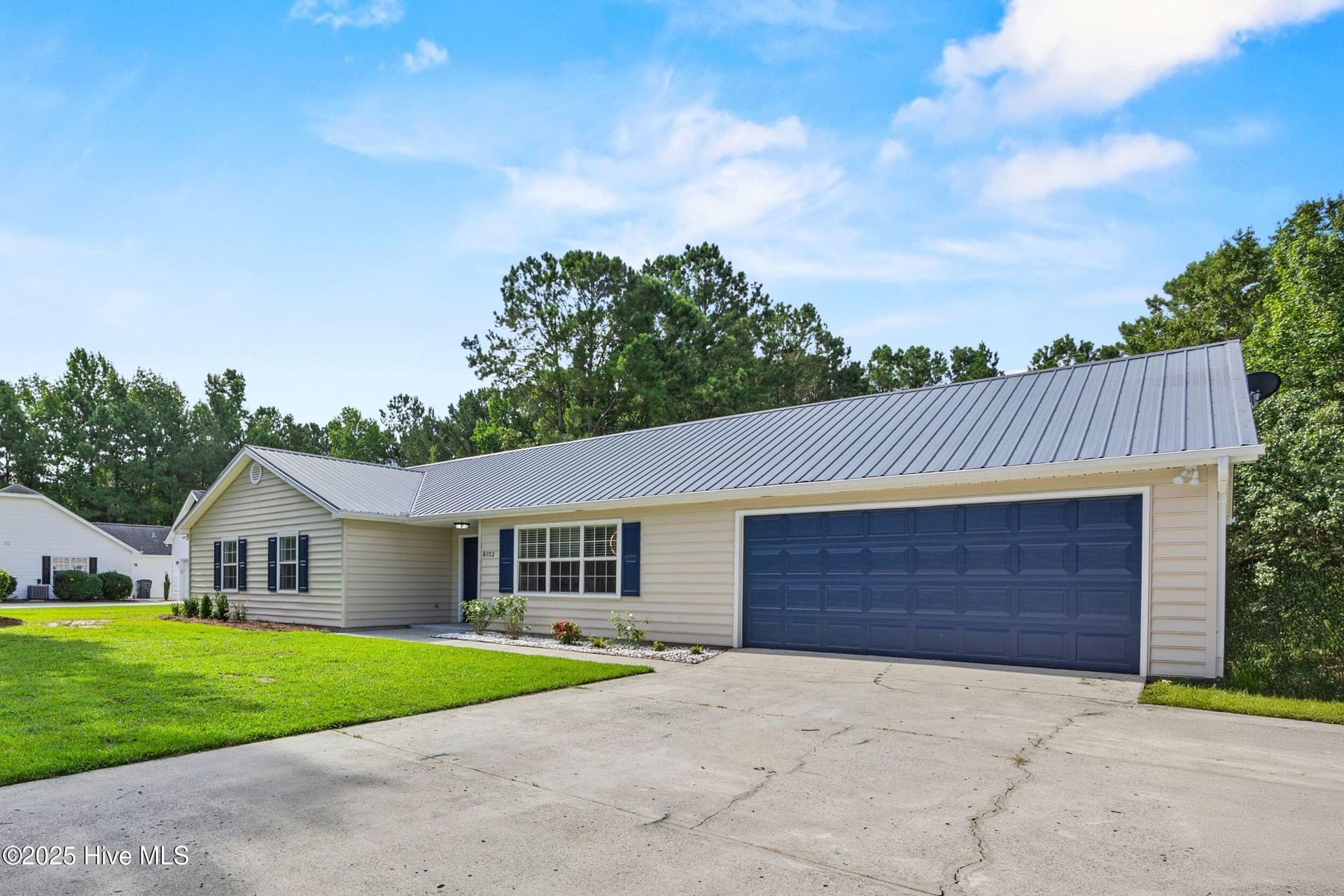 Single Family Residence at 8032 Webster Court NE, Leland, NC 28451, photo 4 of 50