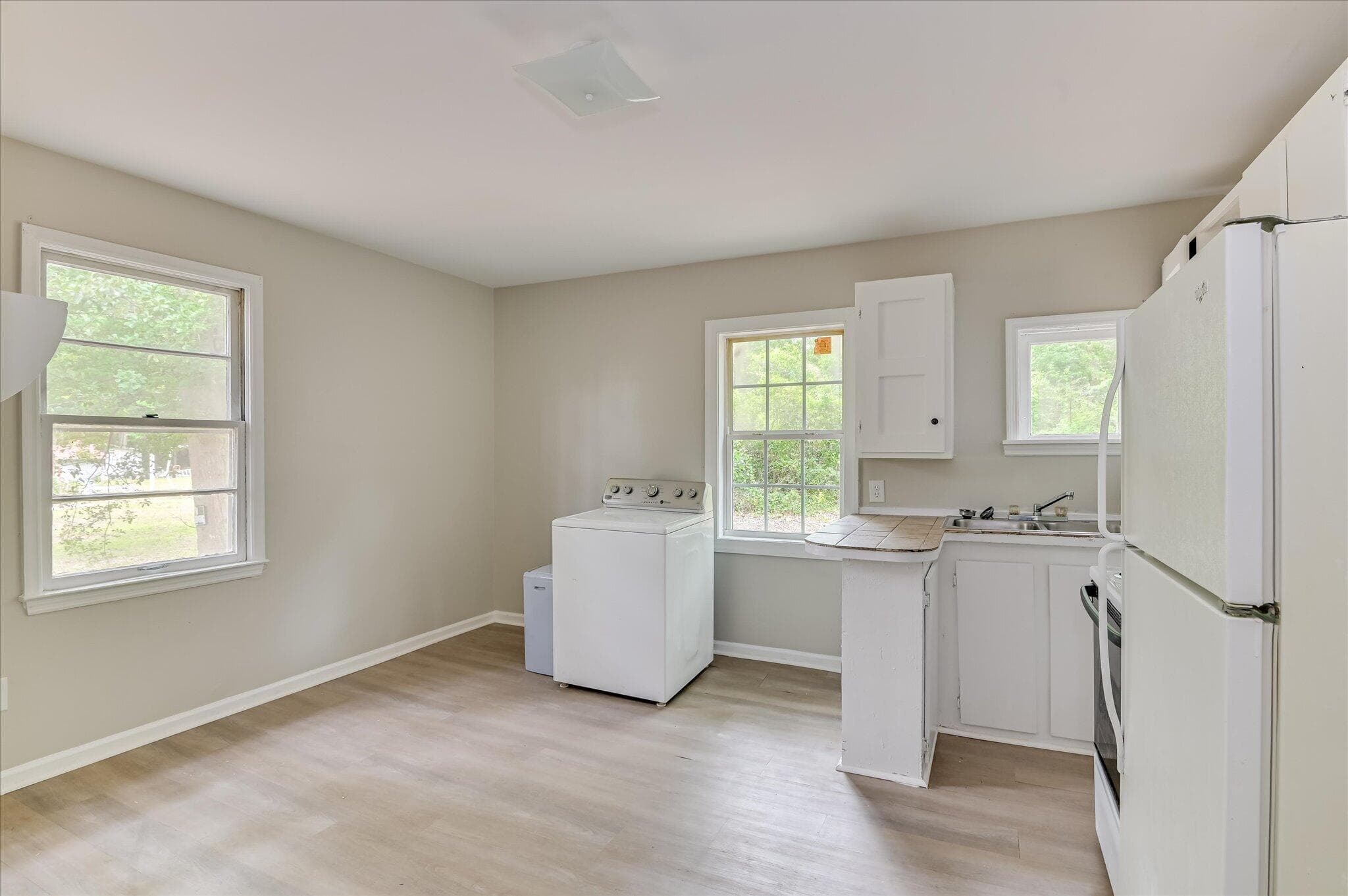 Duplex at 1933 George Road, Augusta, GA 30904, photo 5 of 26