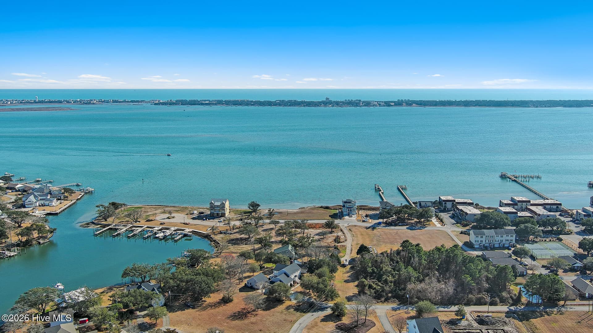 4729 S Shore Drive, Morehead City, NC 28557