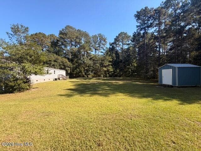 Manufactured Home at 105 Hourglass Lane, Jacksonville, NC 28540, photo 14 of 17