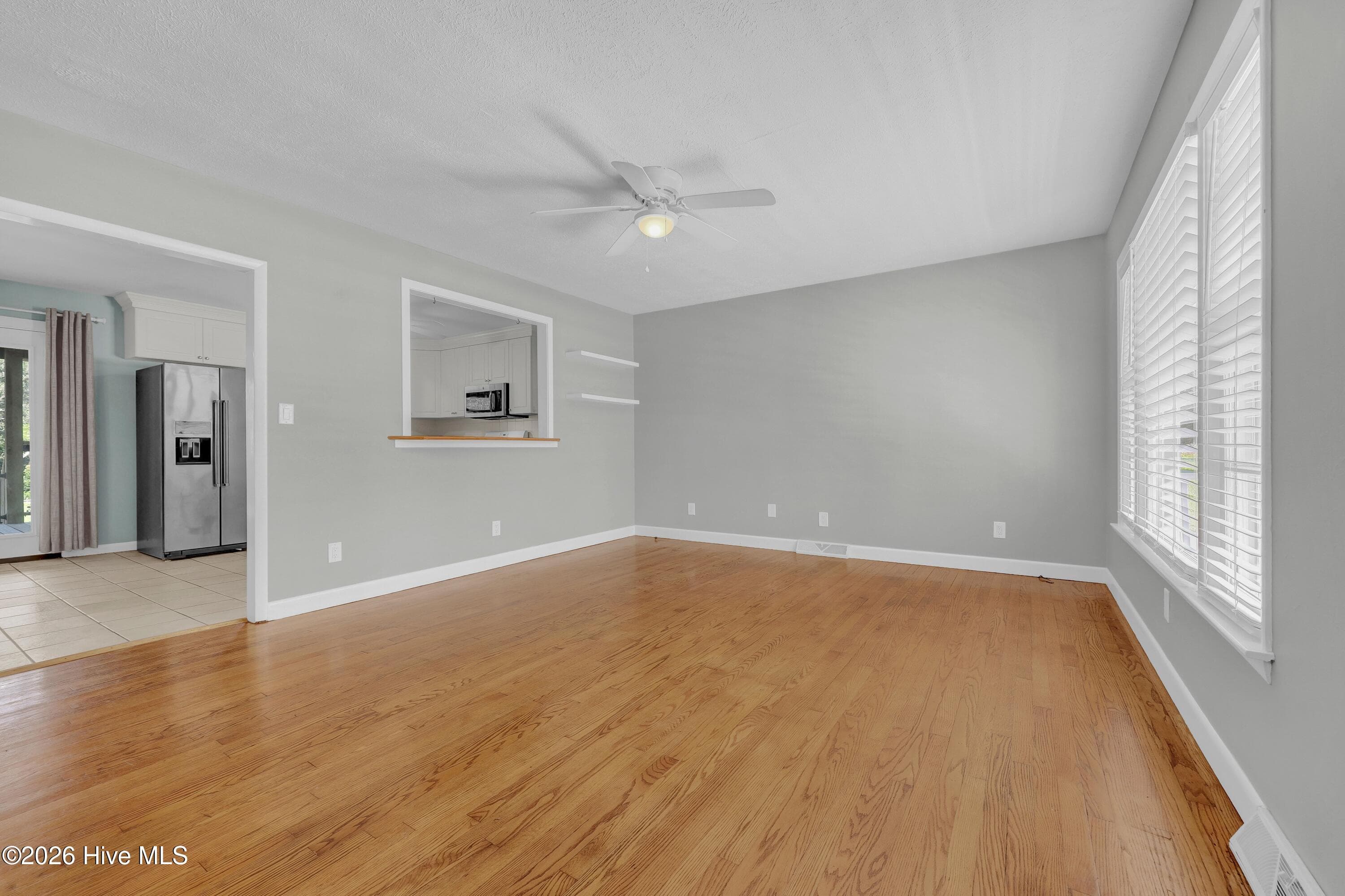 Single Family Residence at 3309 Winston Boulevard, Wilmington, NC 28403, photo 6 of 31