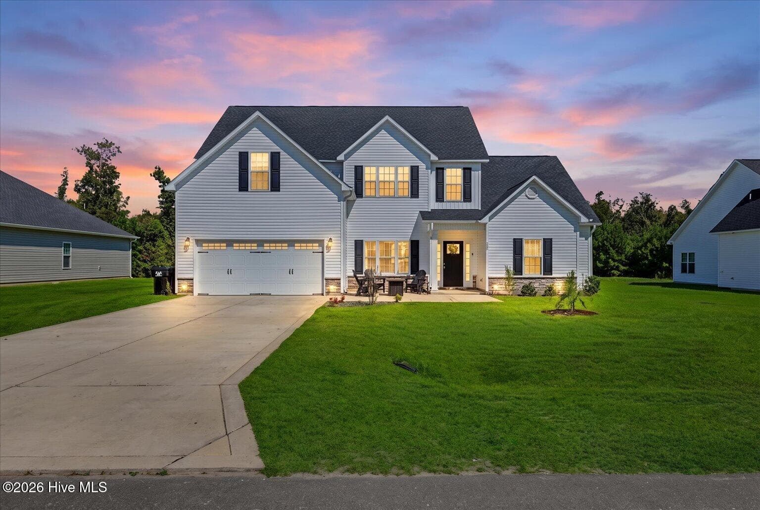 Single Family Residence at 12 N Ardsley Lane, Rocky Point, NC 28457, photo 2 of 55