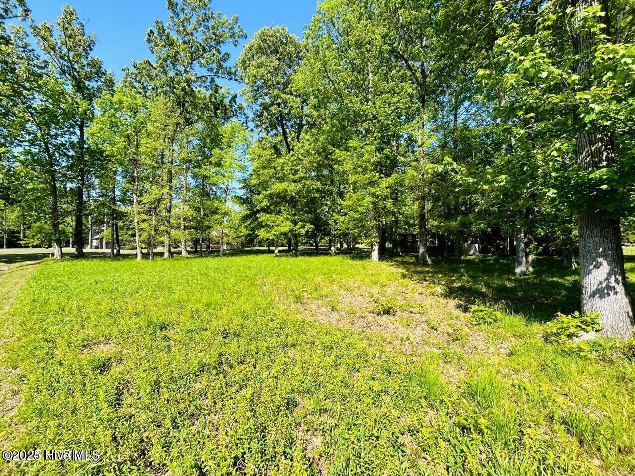 4 Broad River Drive, Hertford, NC 27944