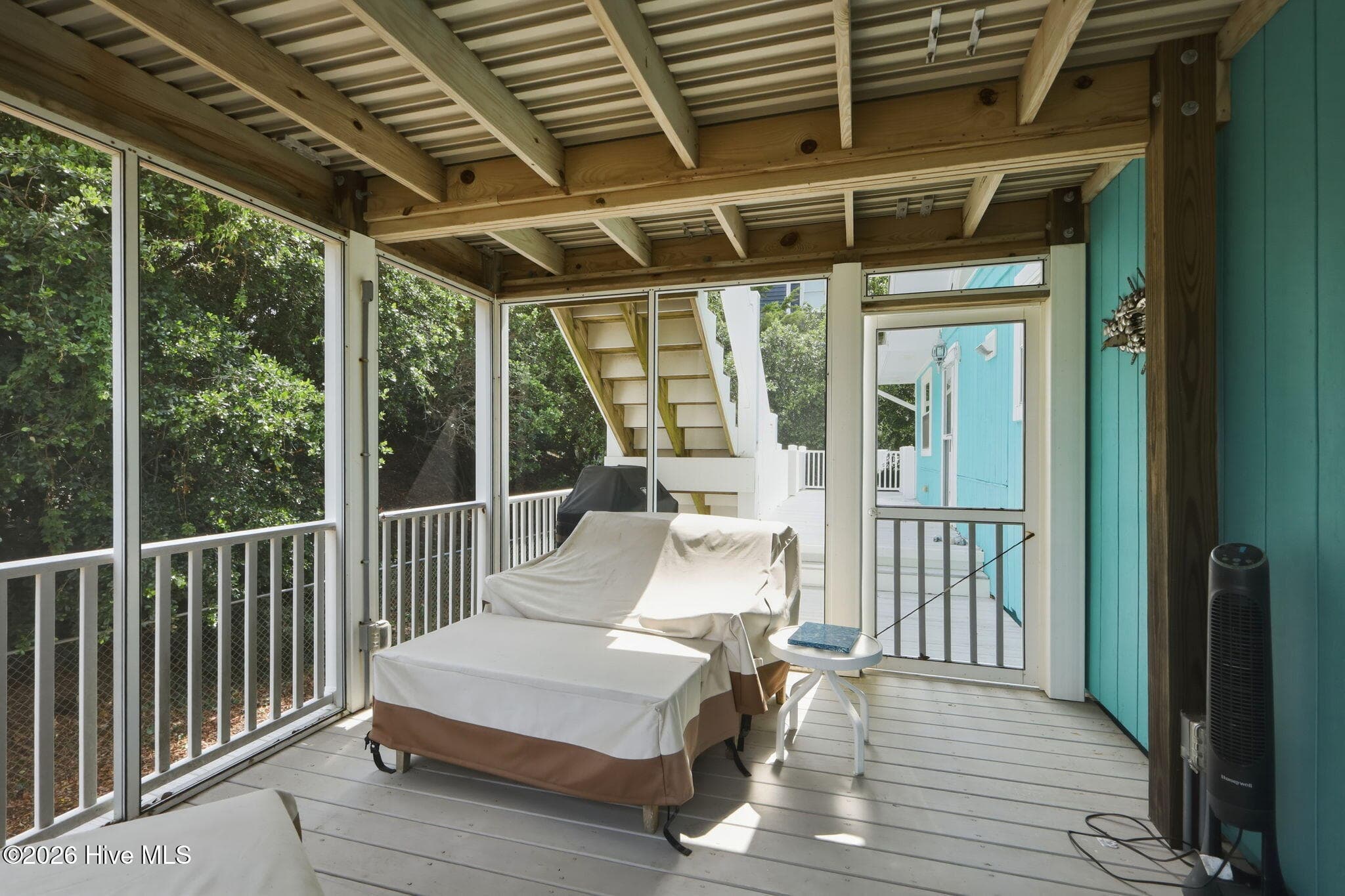 Screened Porch - 1607 Emerald Drive, Emerald Isle, NC 28594