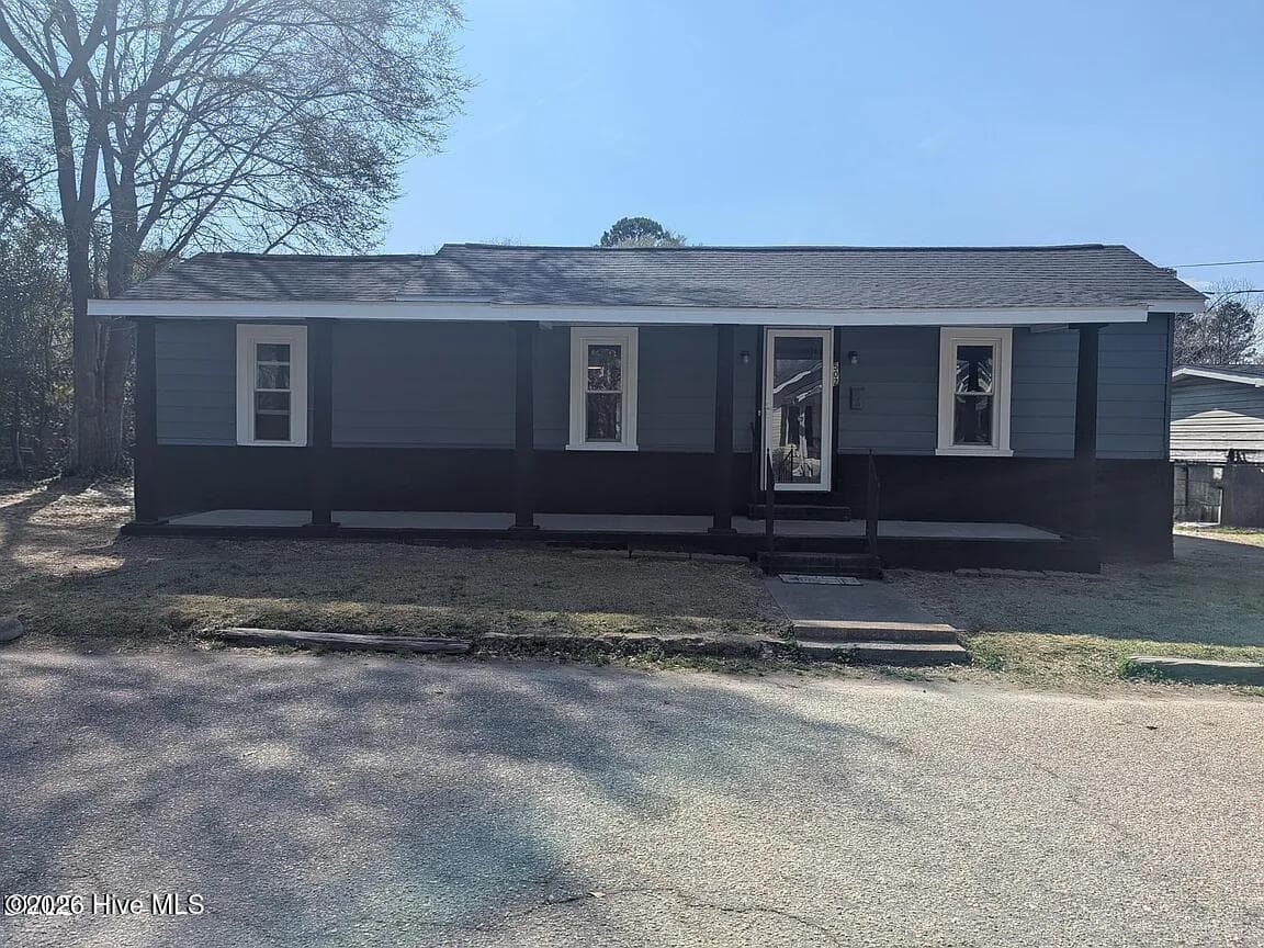 502 E Surles Street, Dunn, NC 28334
