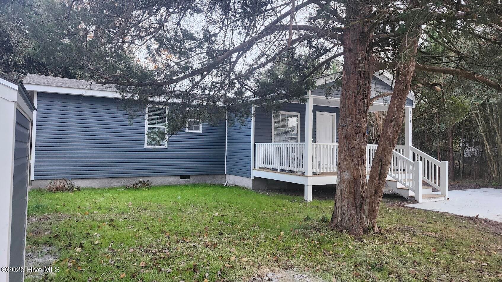 124 Zacchaeus Avenue, Morehead City, NC 28557