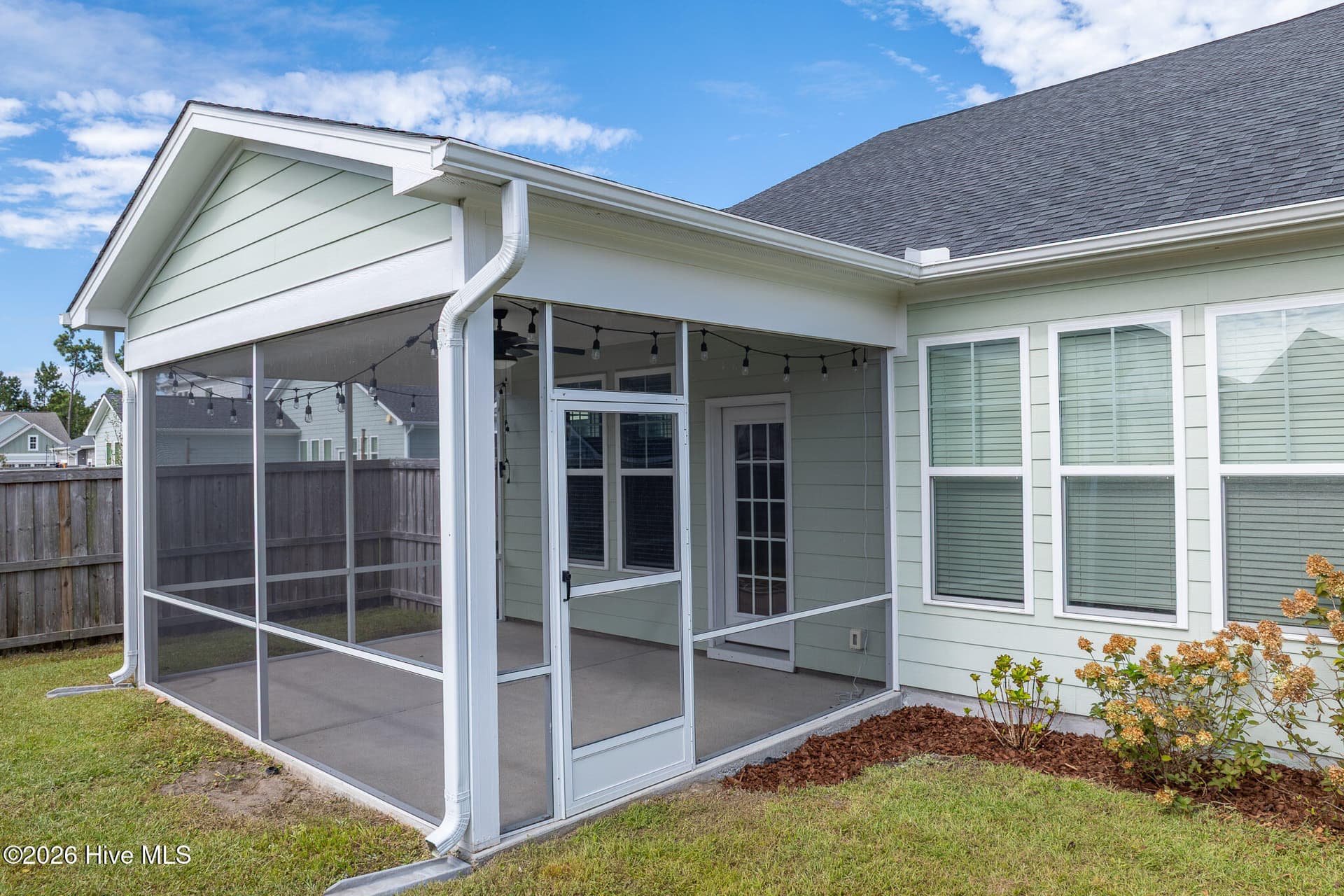 Single Family Residence at 13 Meon Lane, Hampstead, NC 28443, photo 34 of 64