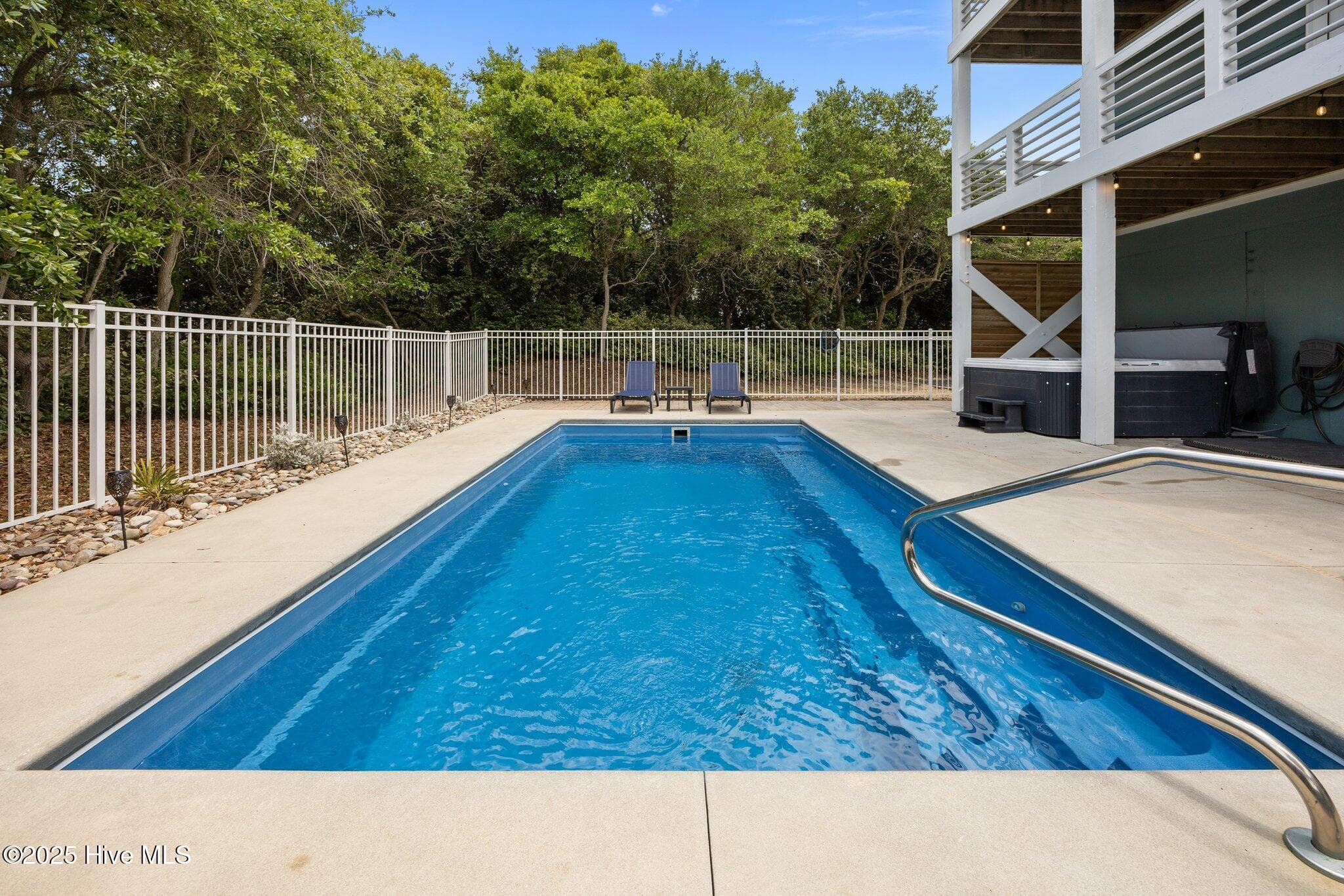 Single Family Residence at 6 Bottlenose Boulevard, North Topsail Beach, NC 28460, photo 46 of 51