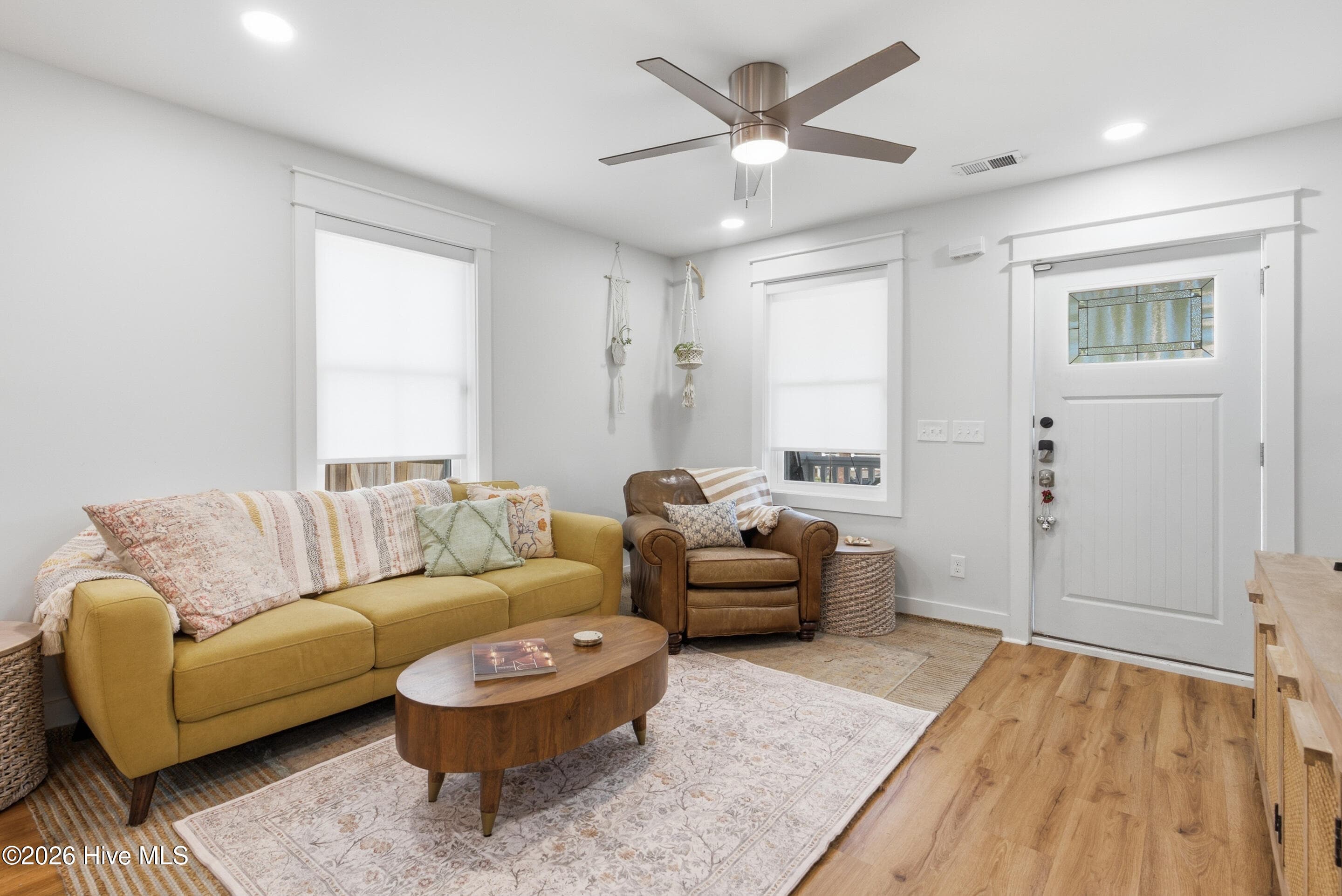 Single Family Residence at 312 S 14th Street, Wilmington, NC 28401, photo 9 of 39