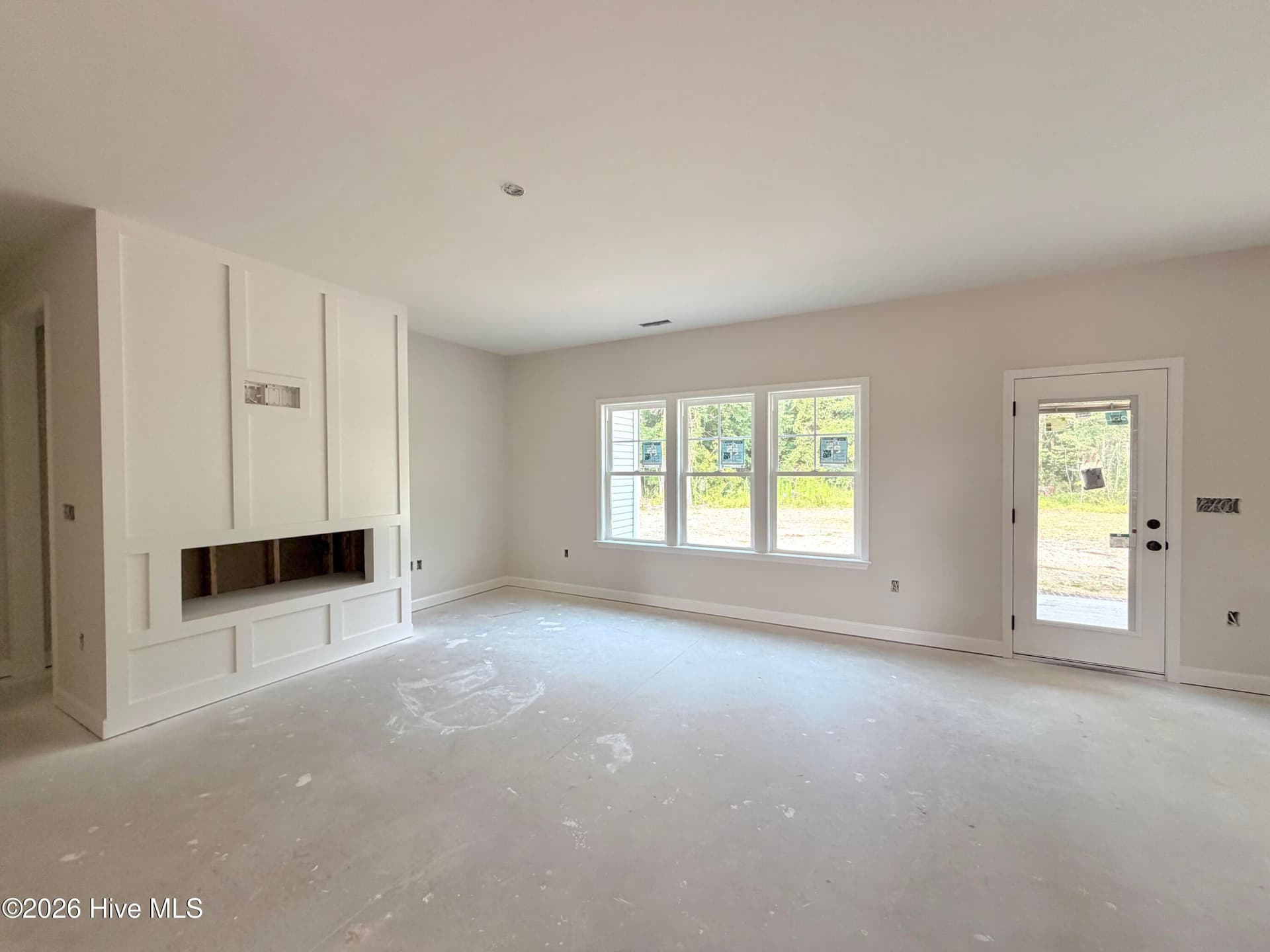 Single Family Residence at 3750 Chatsworth Drive, La Grange, NC 28551, photo 38 of 181