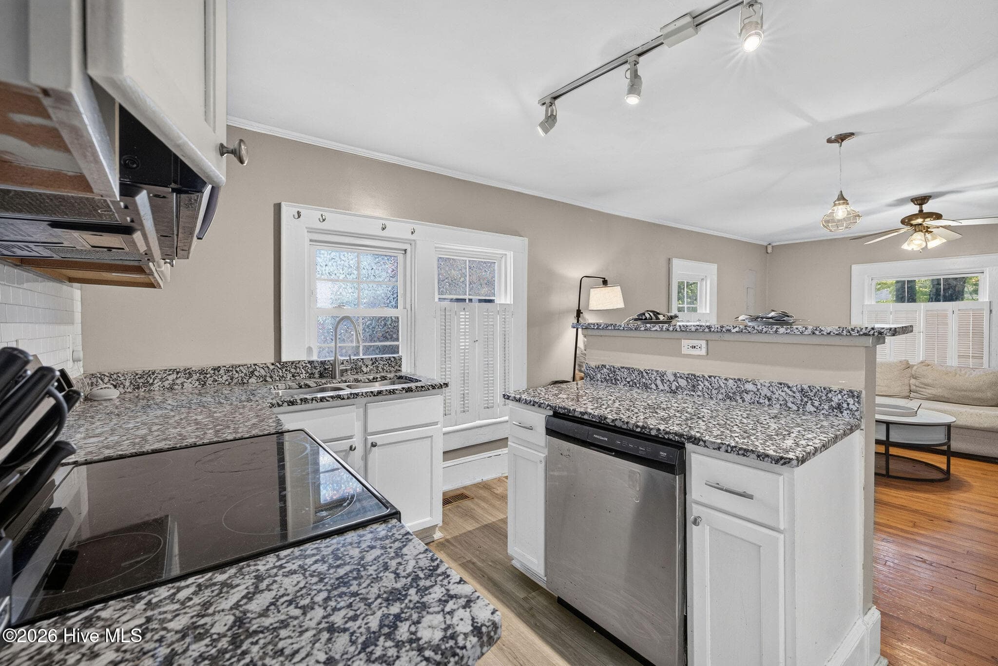 Single Family Residence at 1822 Waddell Street, Wilmington, NC 28401, photo 12 of 59