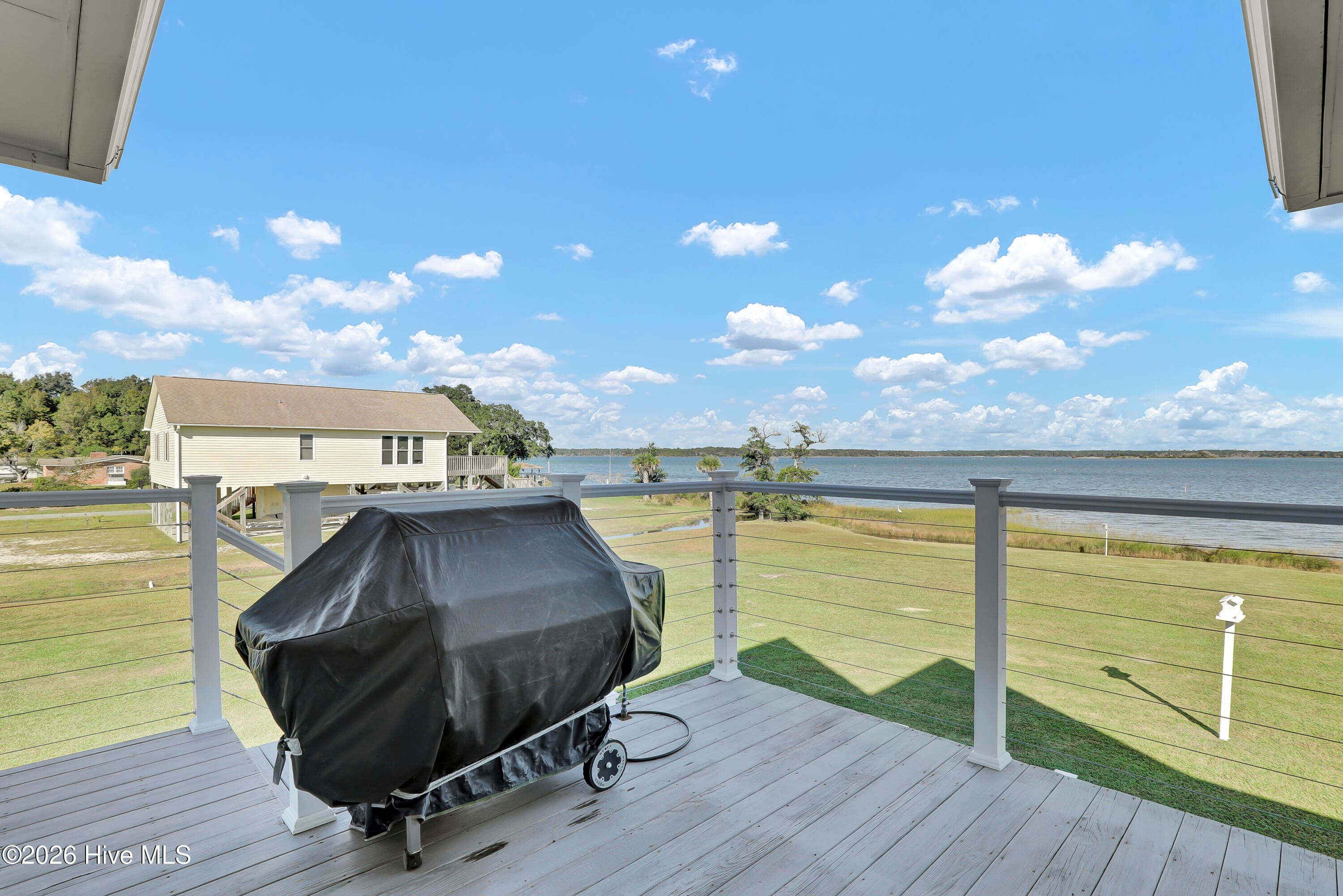 Single Family Residence at 275 Riverside Drive, Sneads Ferry, NC 28460, photo 26 of 46