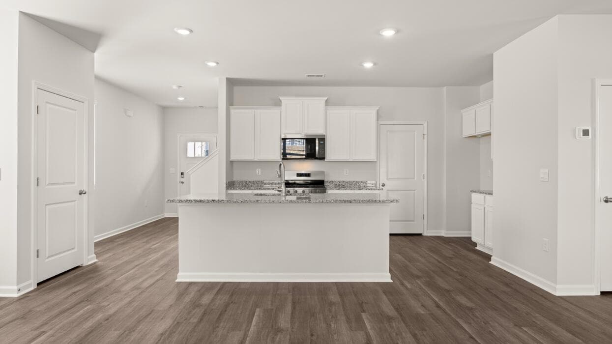Single Family Residence at 662 Lytham Drive, Aiken, SC 29801, photo 7 of 72
