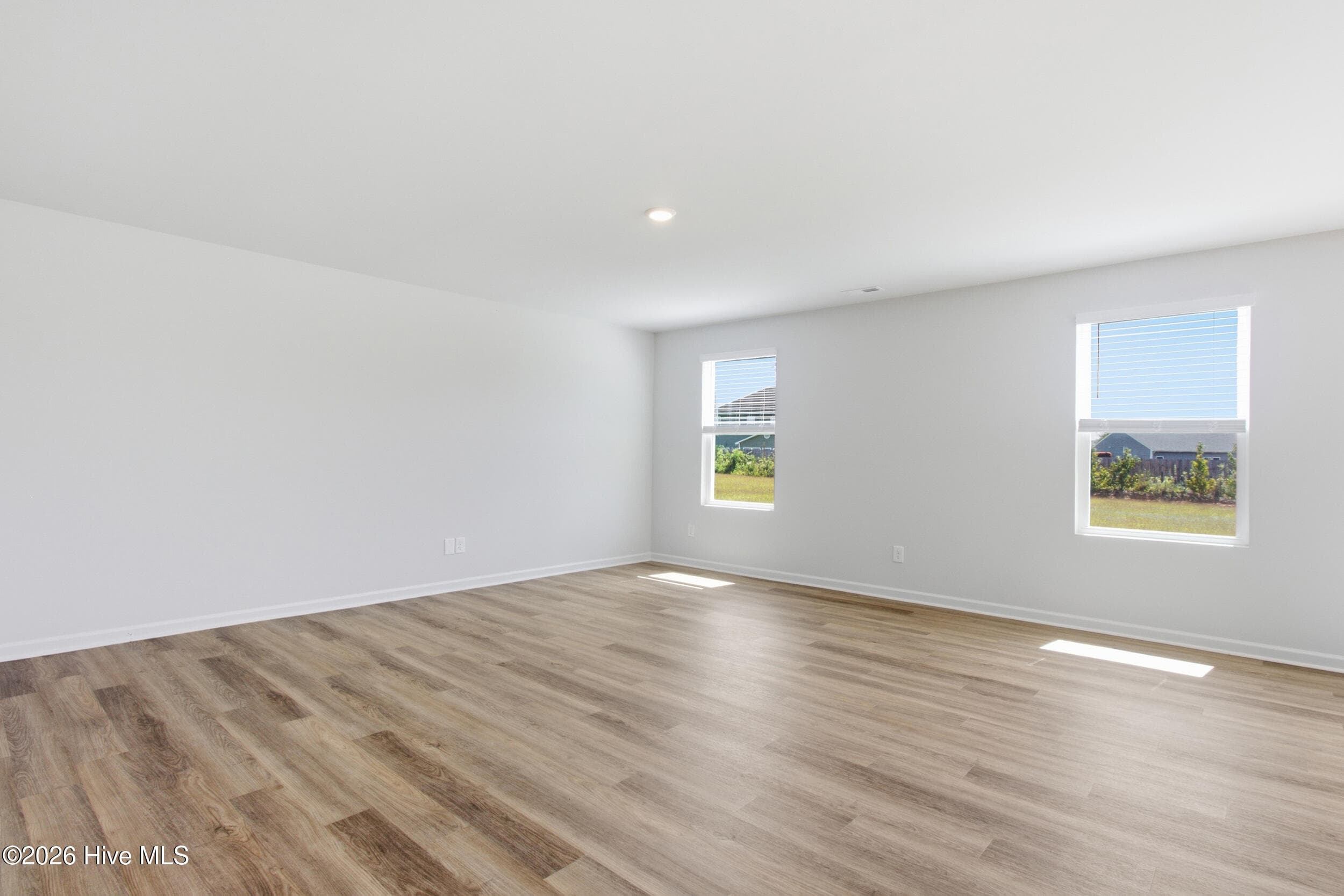 Single Family Residence at 171 N Squires Lane, Richlands, NC 28574, photo 10 of 43