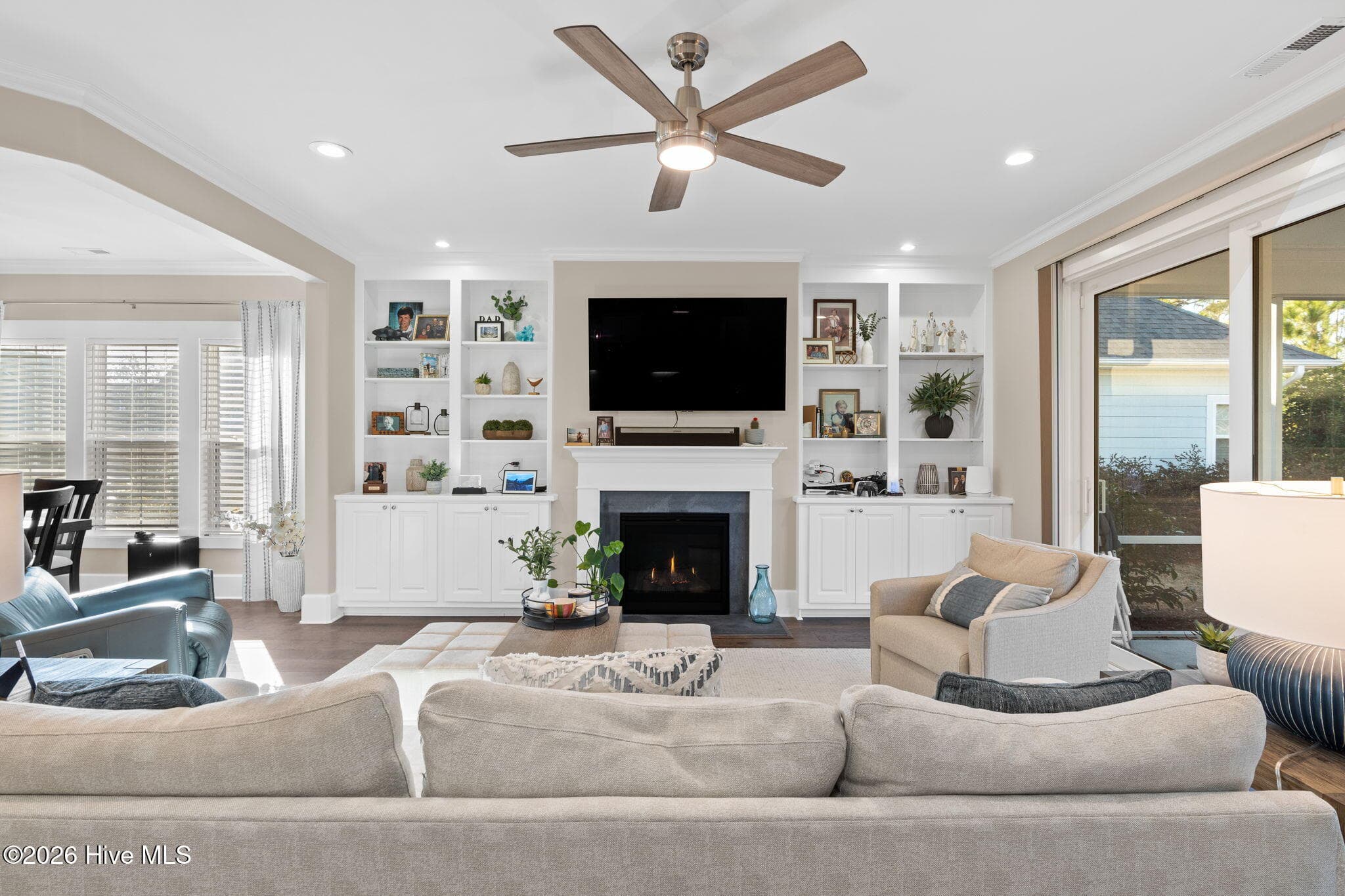 Single Family Residence at 6440 Saxon Meadow Drive, Leland, NC 28451, photo 9 of 109