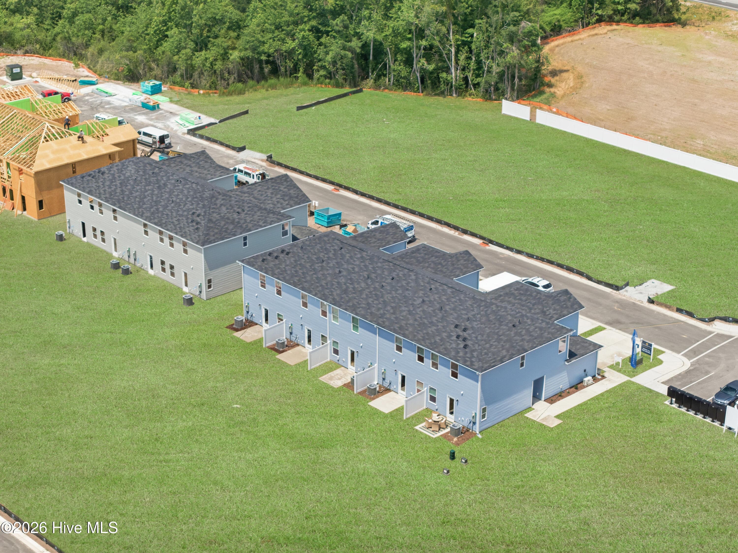 Townhouse at 220 Senna Drive, Holly Ridge, NC 28445, photo 13 of 33