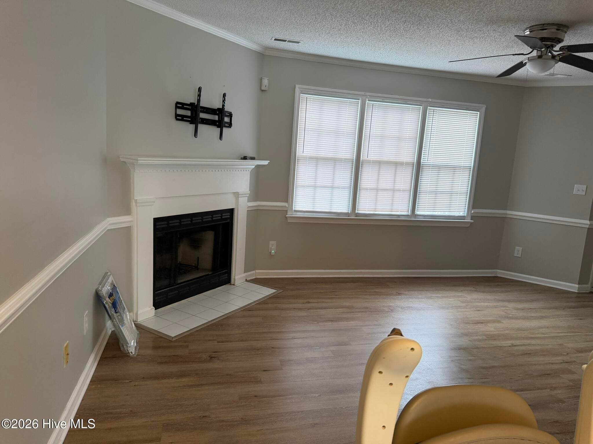 Townhouse at 1101 Grovemont Drive A8, Greenville, NC 27834, photo 3 of 20