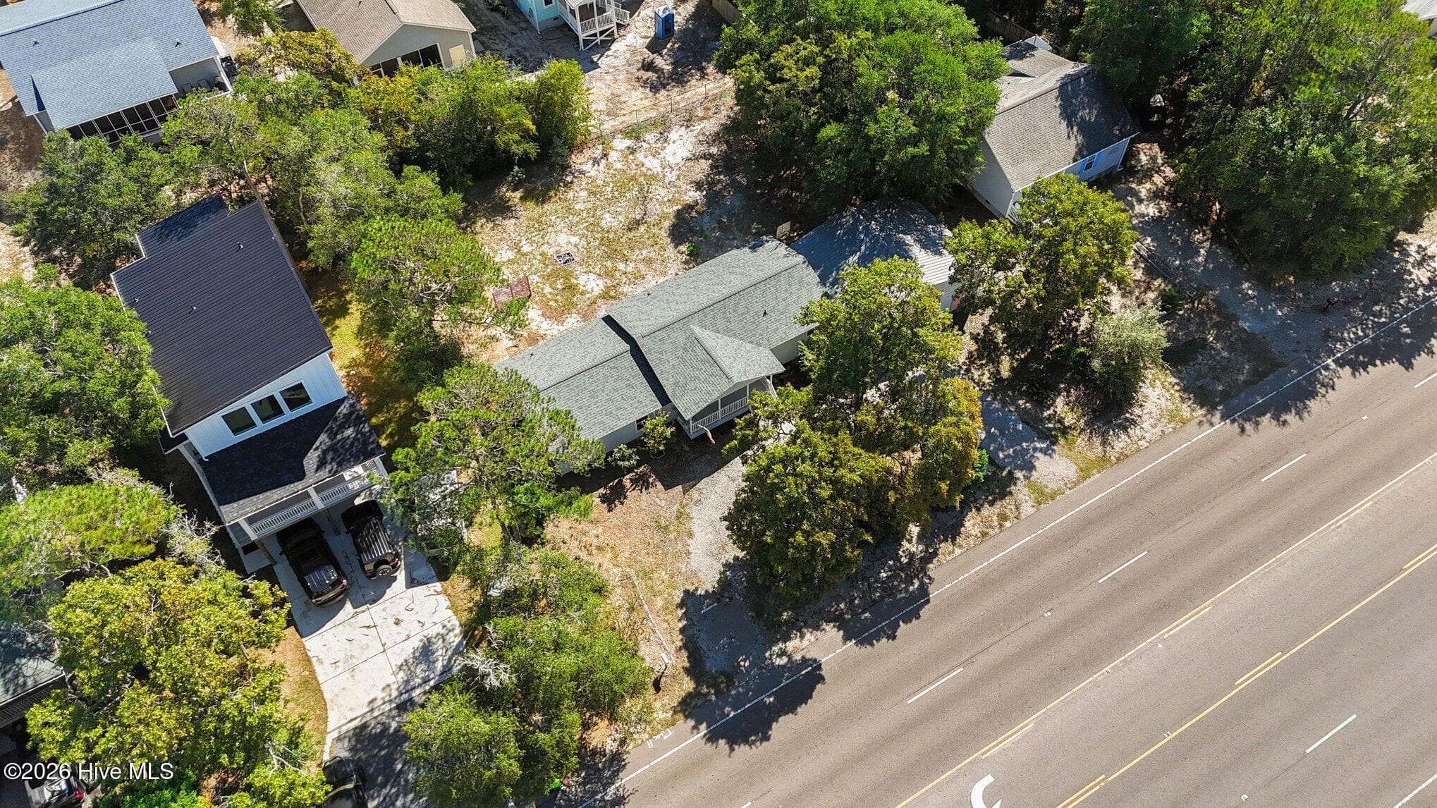 Single Family Residence at 124 N Middleton Avenue, Oak Island, NC 28465, Oak Island, photo 40 of 48