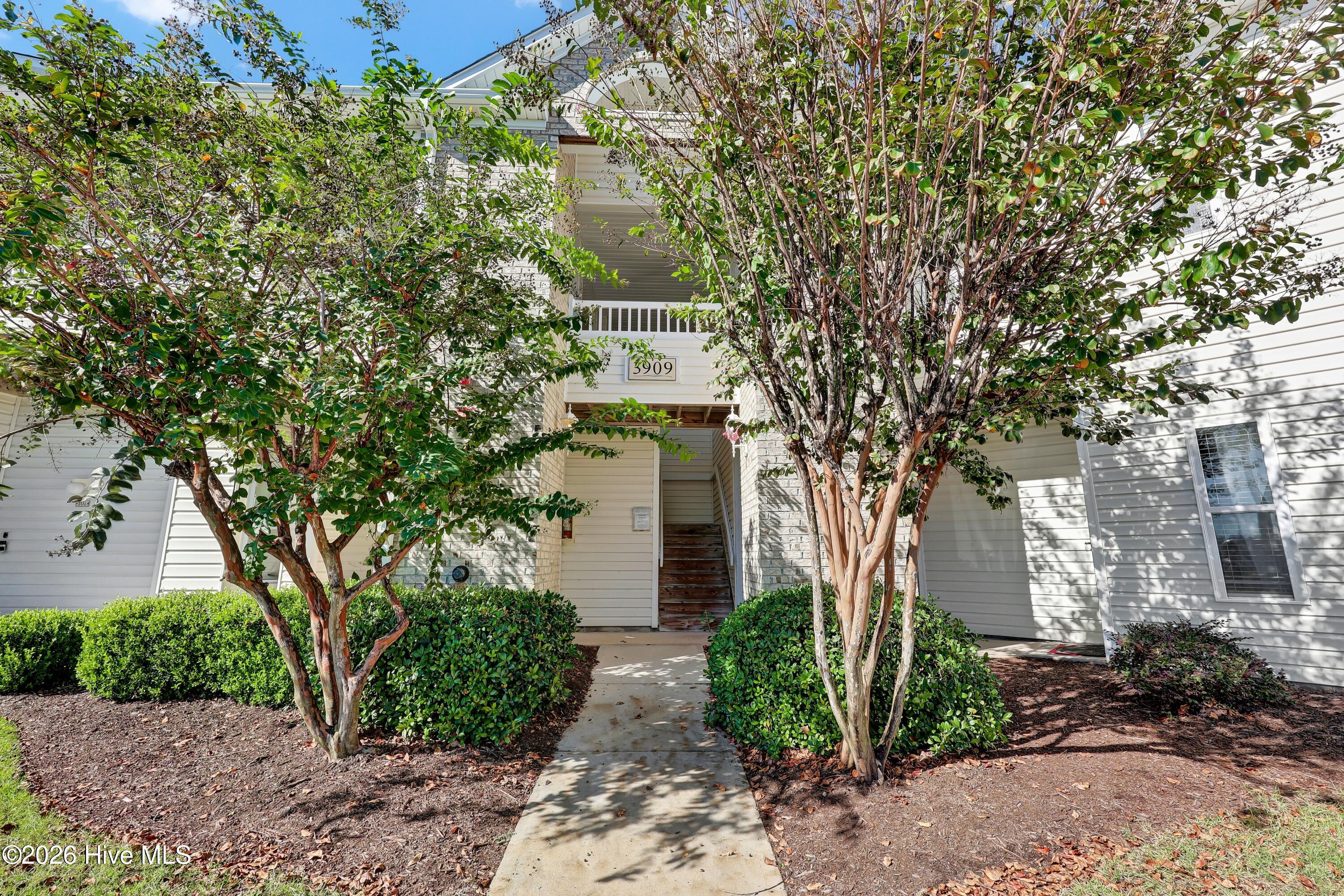 3909 Botsford Court Unit 102, Wilmington, NC 28412