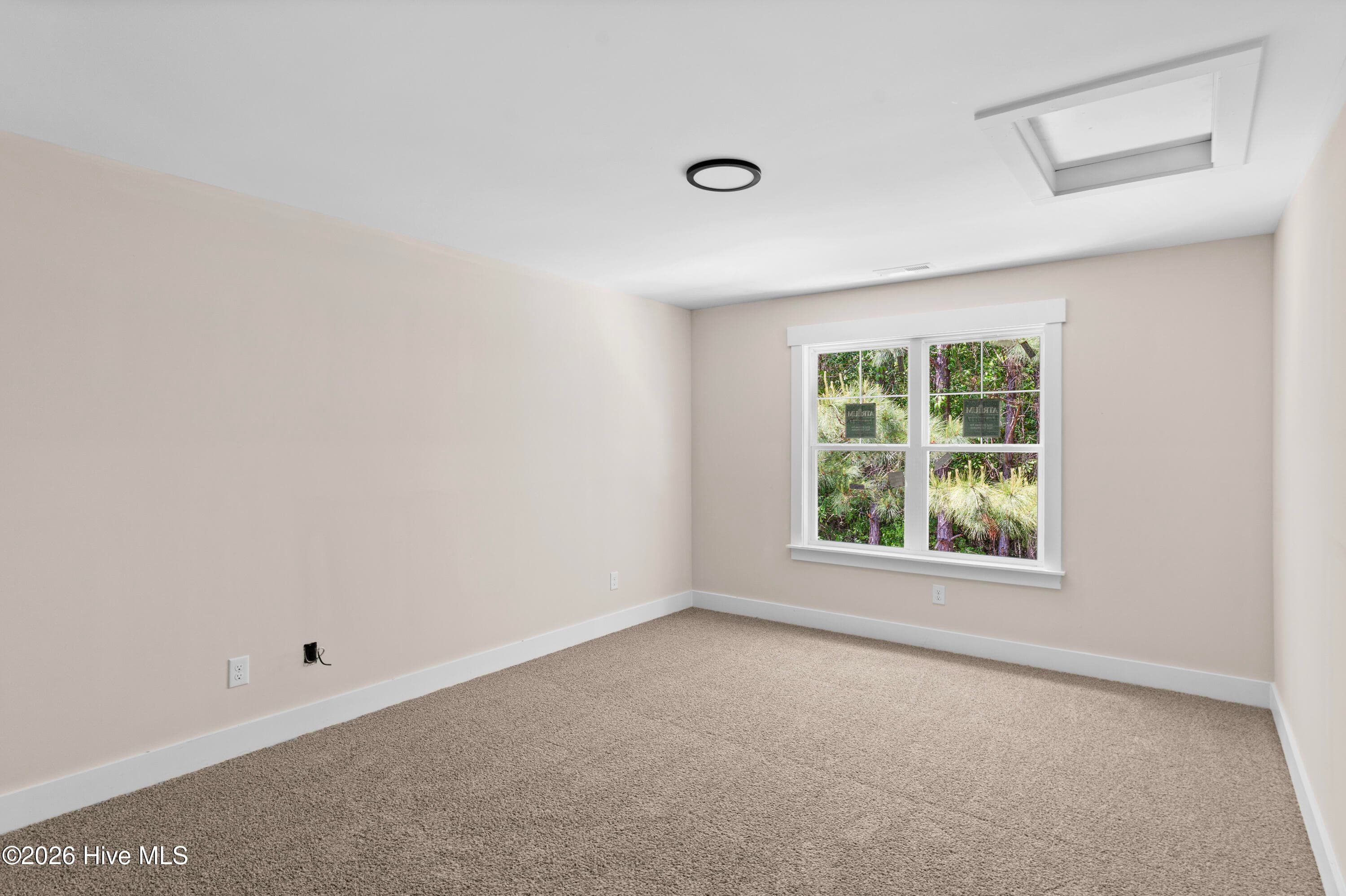 Single Family Residence at 445 Peregrine Ridge Drive, New Bern, NC 28560, photo 24 of 79