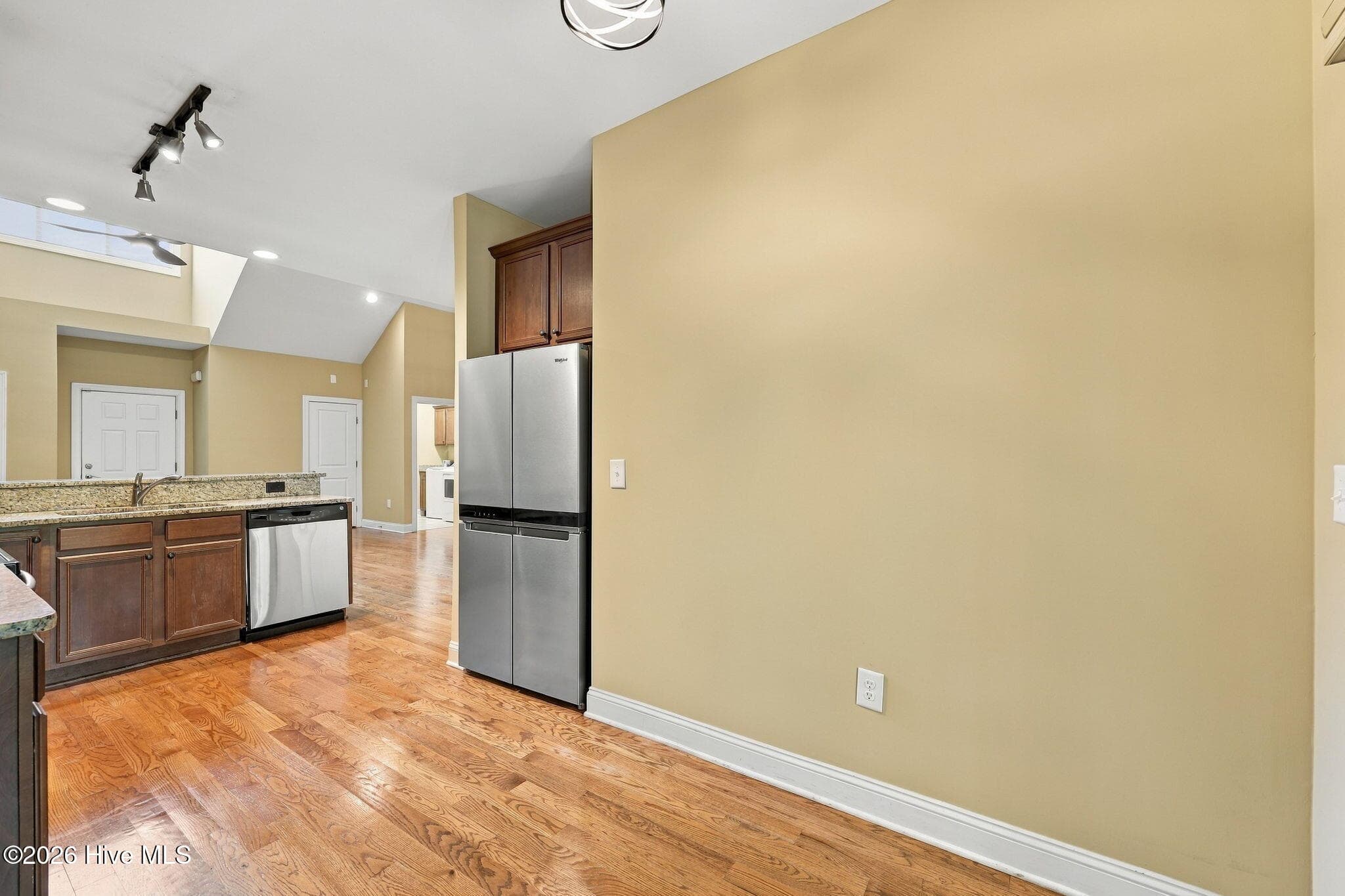 Townhouse at 20 Cypress Circle, Southern Pines, NC 28387, photo 13 of 46