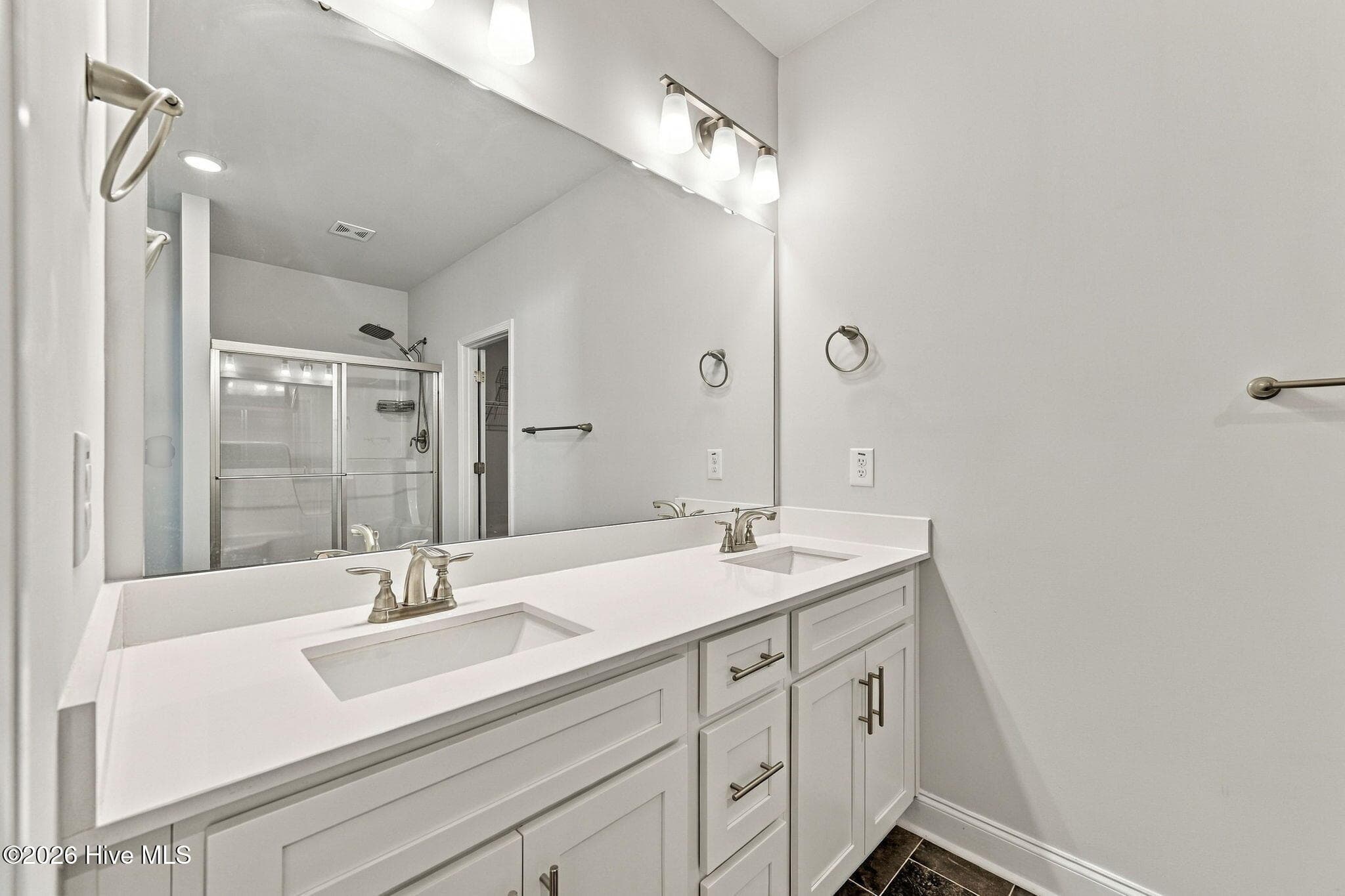 Single Family Residence at 744 Greenwich Place, Richlands, NC 28574, photo 18 of 54