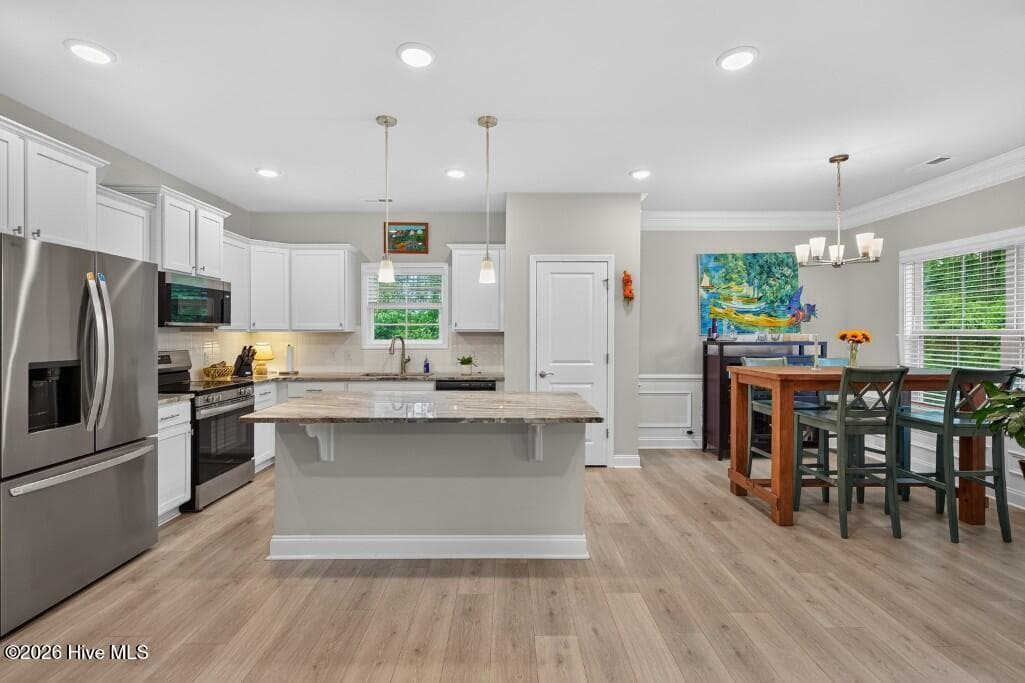 Single Family Residence at 1109 Coral Reef Drive, New Bern, NC 28560, photo 14 of 39