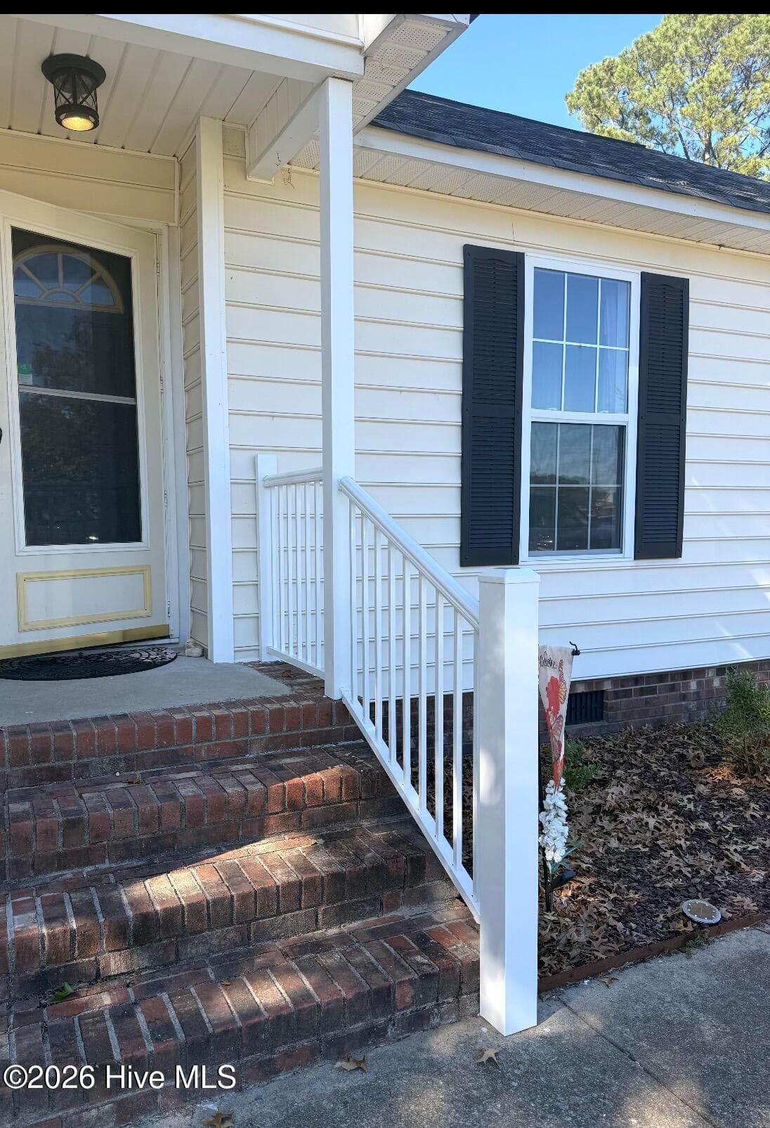 Single Family Residence at 208 John Avenue, Greenville, NC 27858, photo 3 of 51