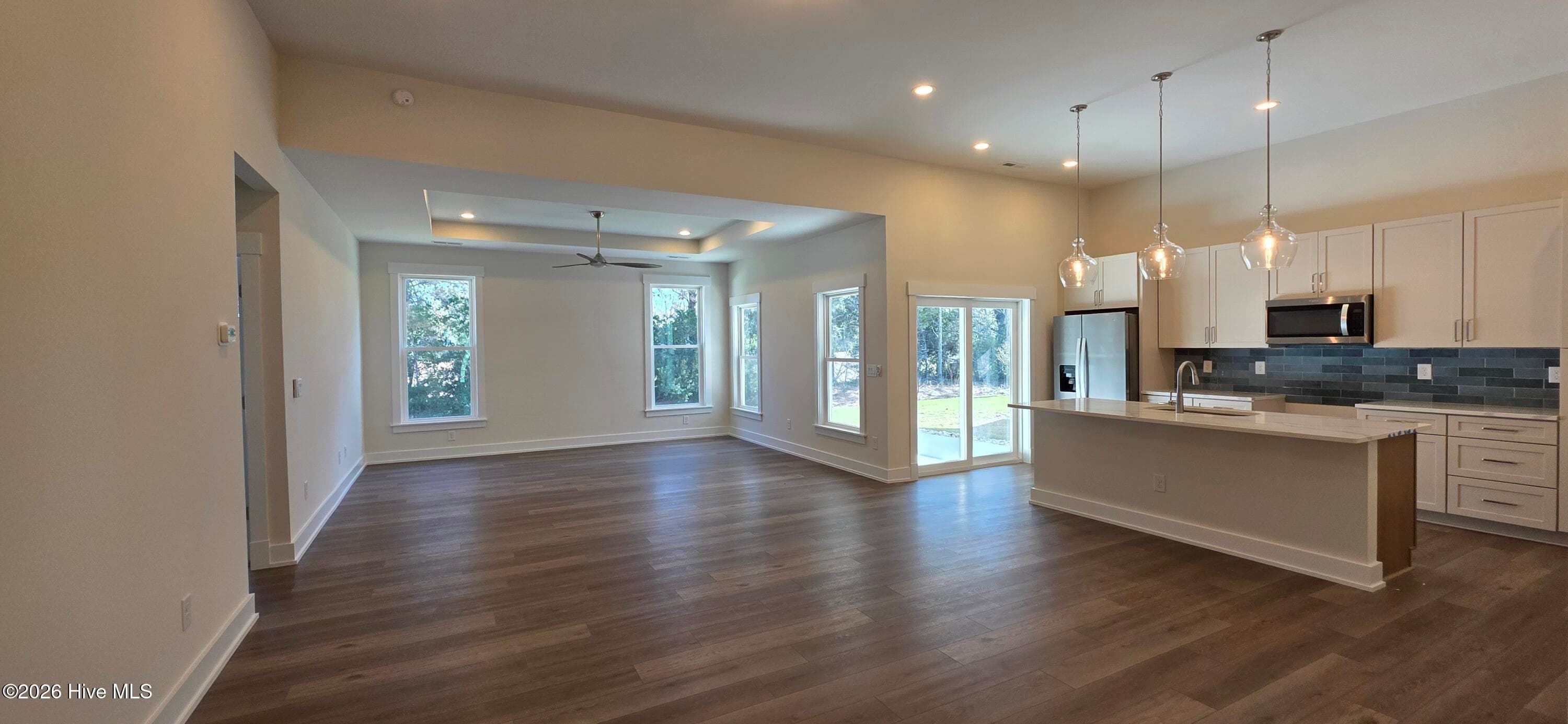 Single Family Residence at 106 Admirals View Drive, Grandy, NC 27939, photo 7 of 54