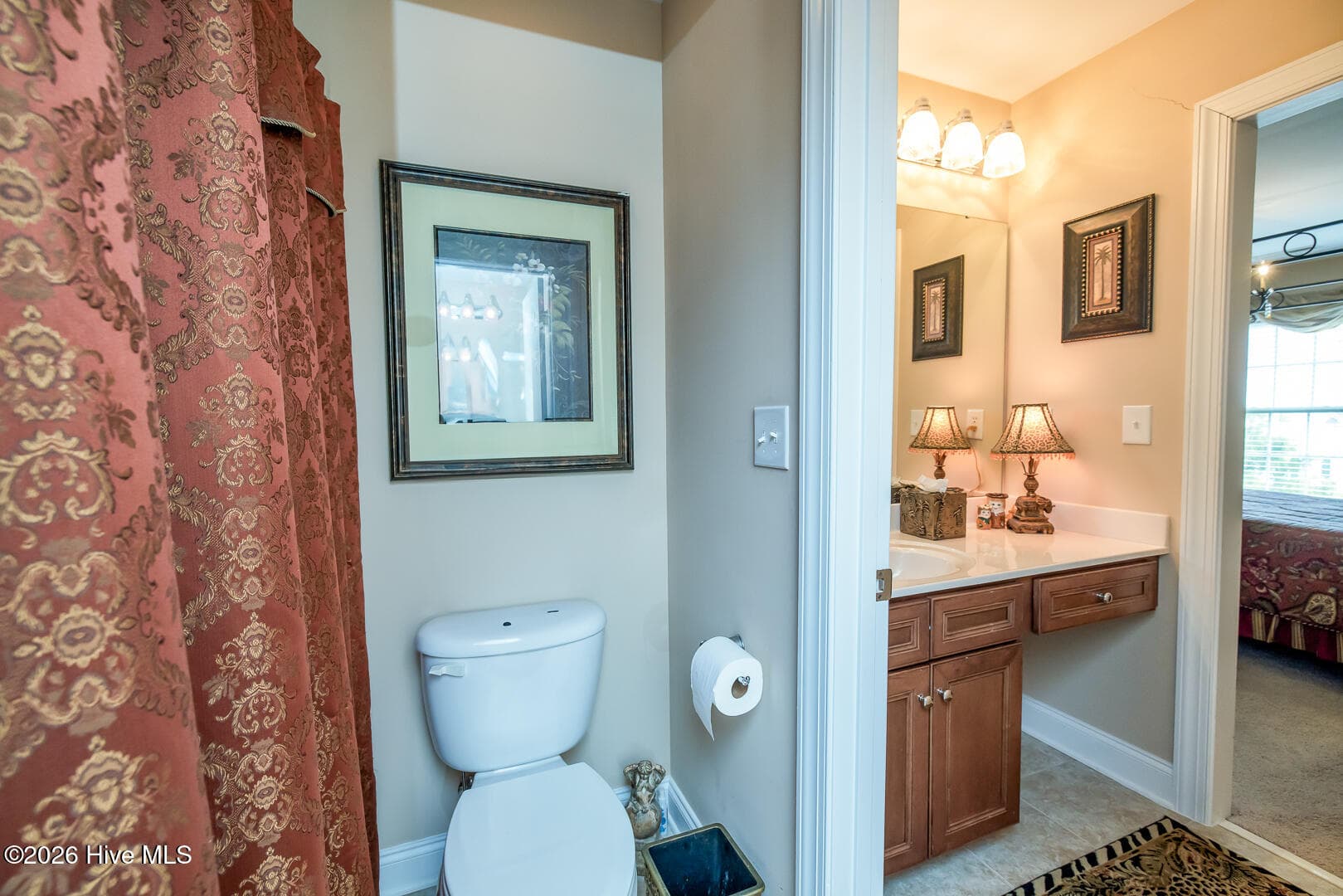 Single Family Residence at 722 Chablis Way, Wilmington, NC 28411, photo 4 of 4