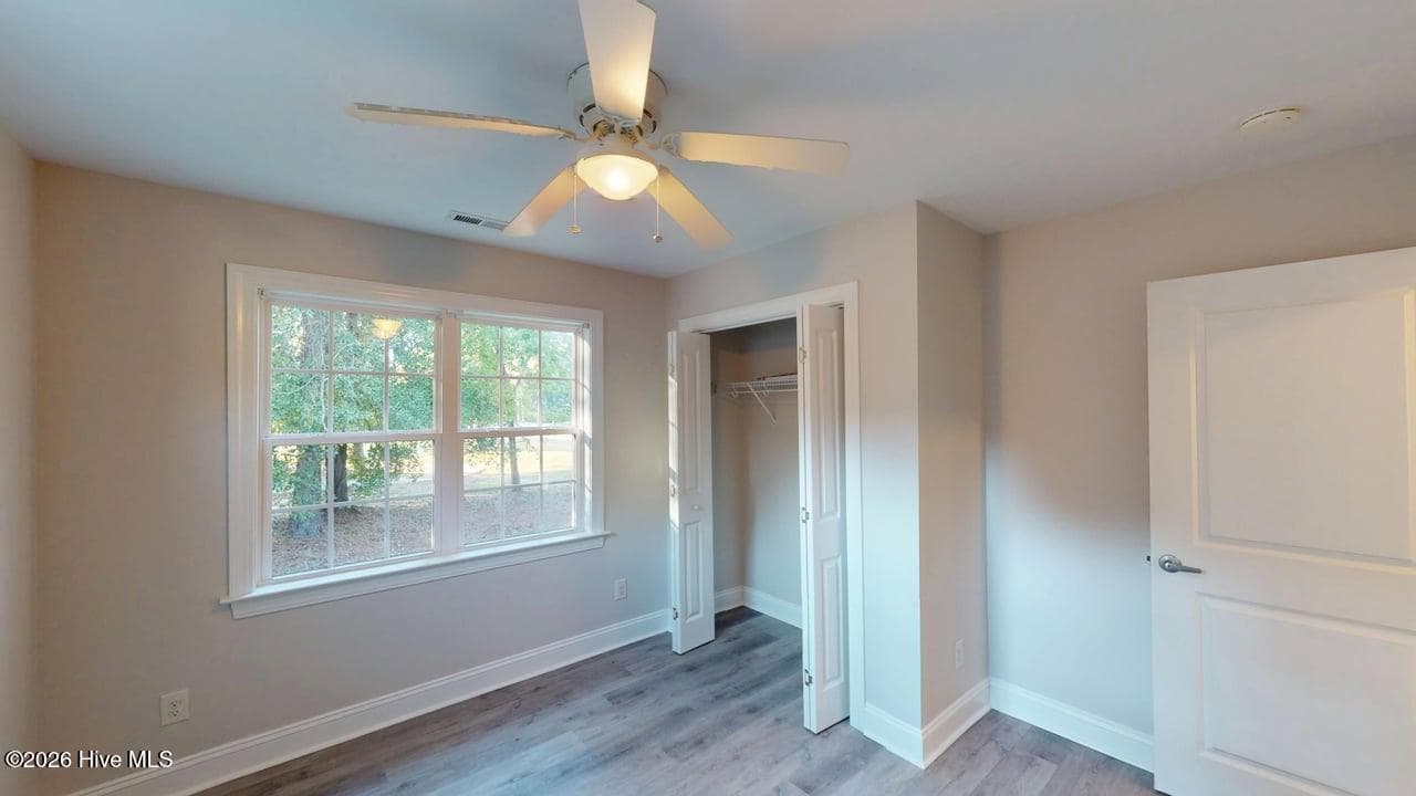 Single Family Residence at 1114 Barkentine Drive, New Bern, NC 28560, photo 32 of 66