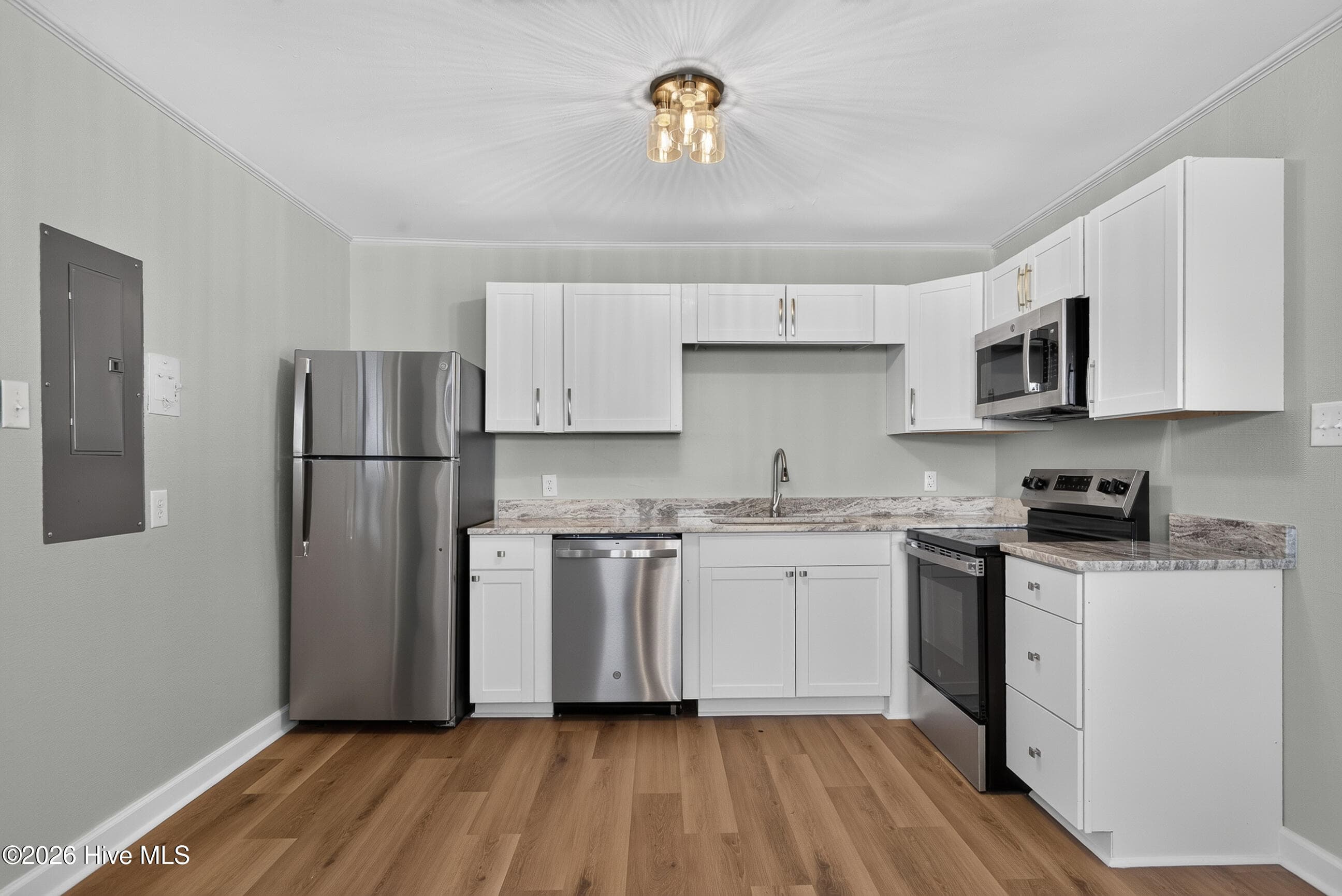 Single Family Residence at 127 Bryan Place, Jacksonville, NC 28540, photo 12 of 36