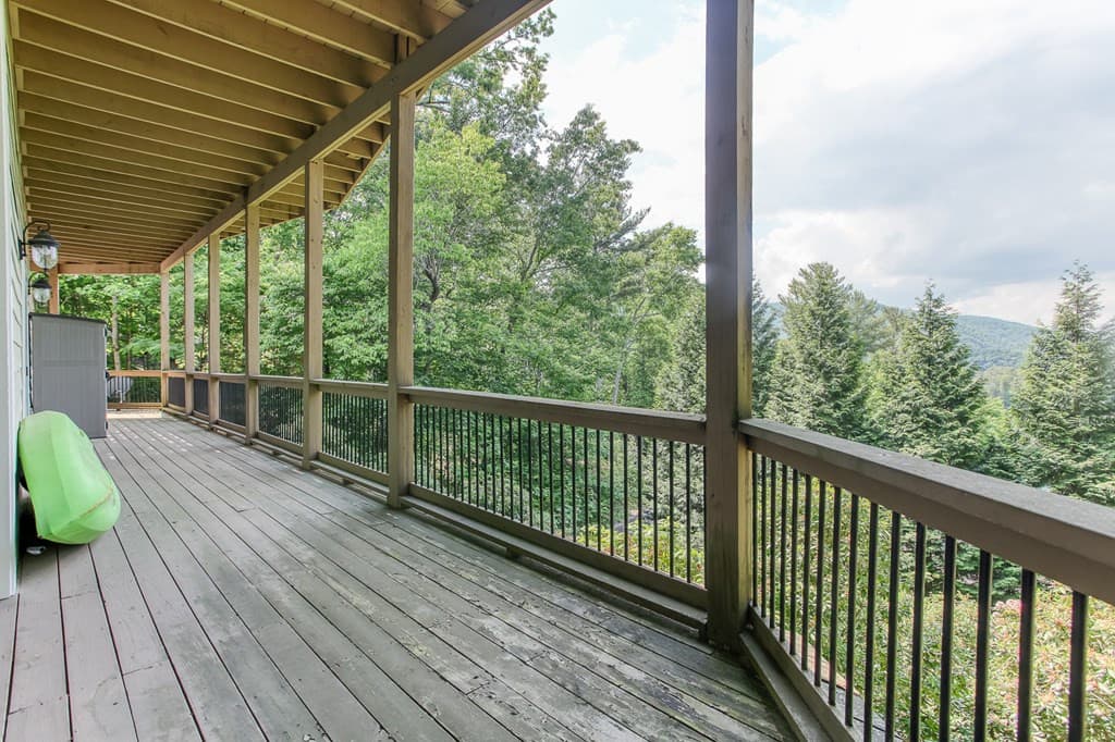 Residential at 113 Snowbird Trail, Robbinsville, NC 28771, photo 11 of 12