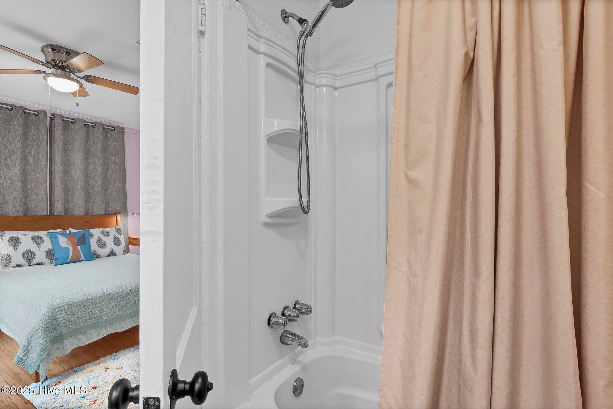 606 Ivey Circle, Wilmington, NC 28401