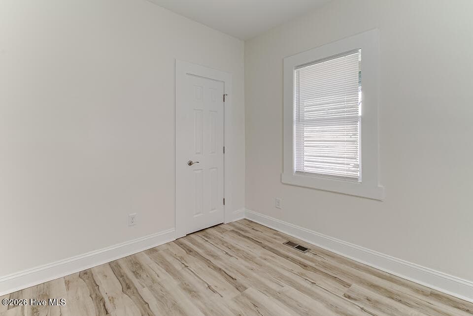 Single Family Residence at 709 S 10th Street, Wilmington, NC 28401, photo 13 of 17