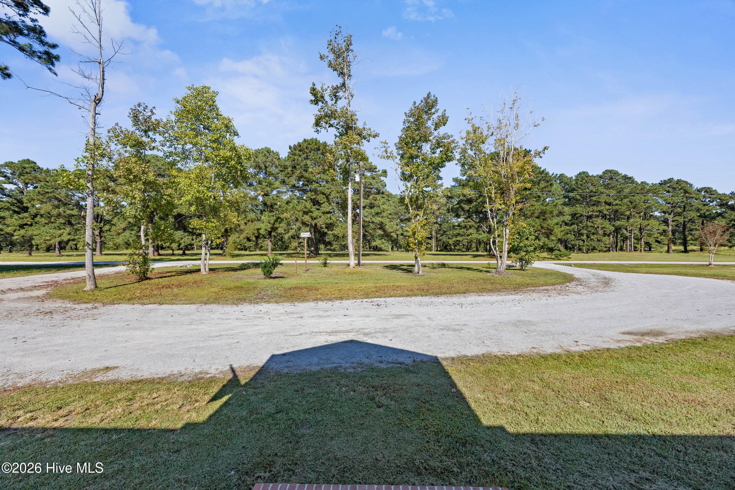 Single Family Residence at 469 West Firetower Road, Swansboro, NC 28584, photo 6 of 56