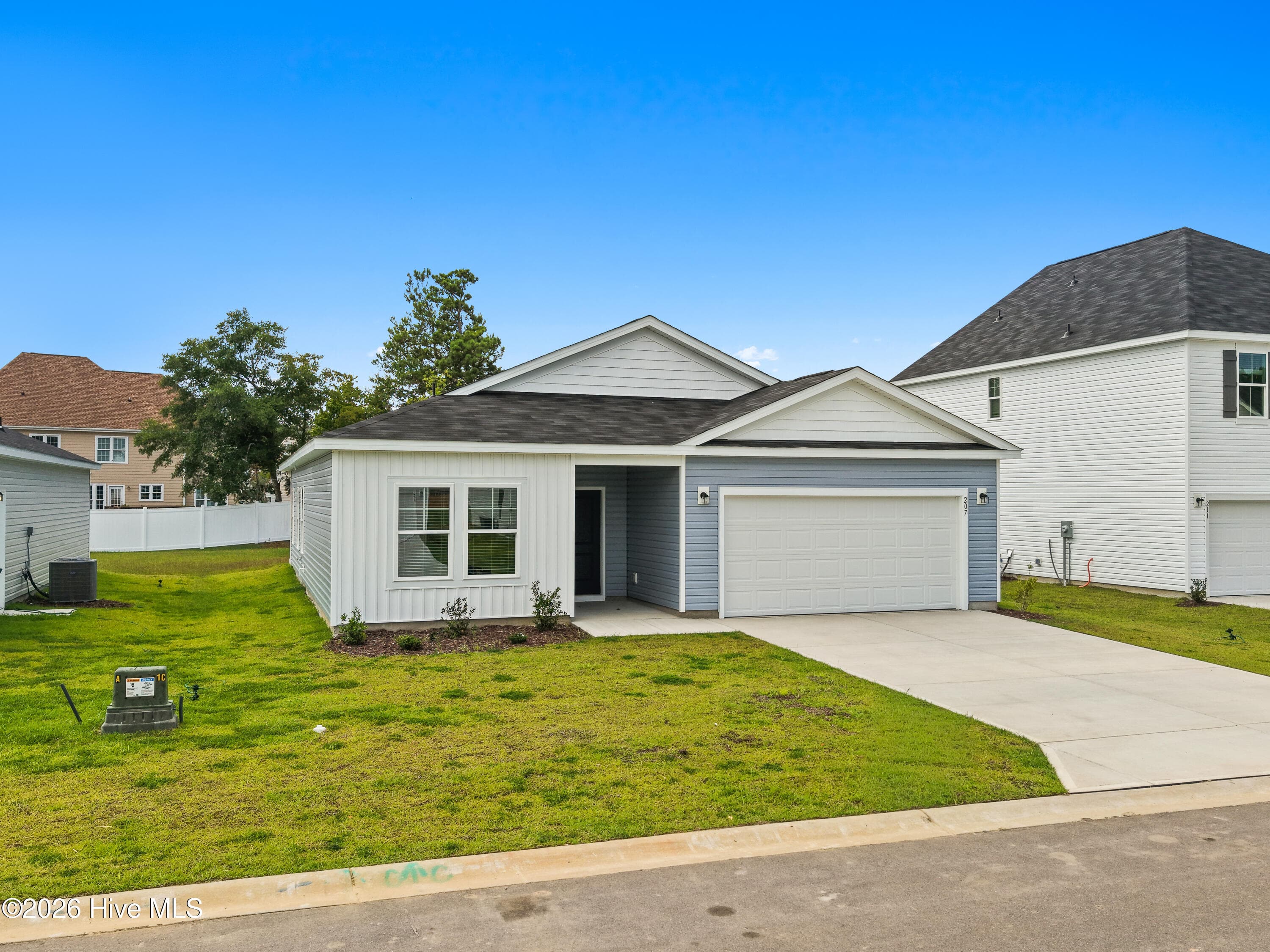 Single Family Residence at 207 Keira Lane NW, Supply, NC 28462, photo 5 of 57
