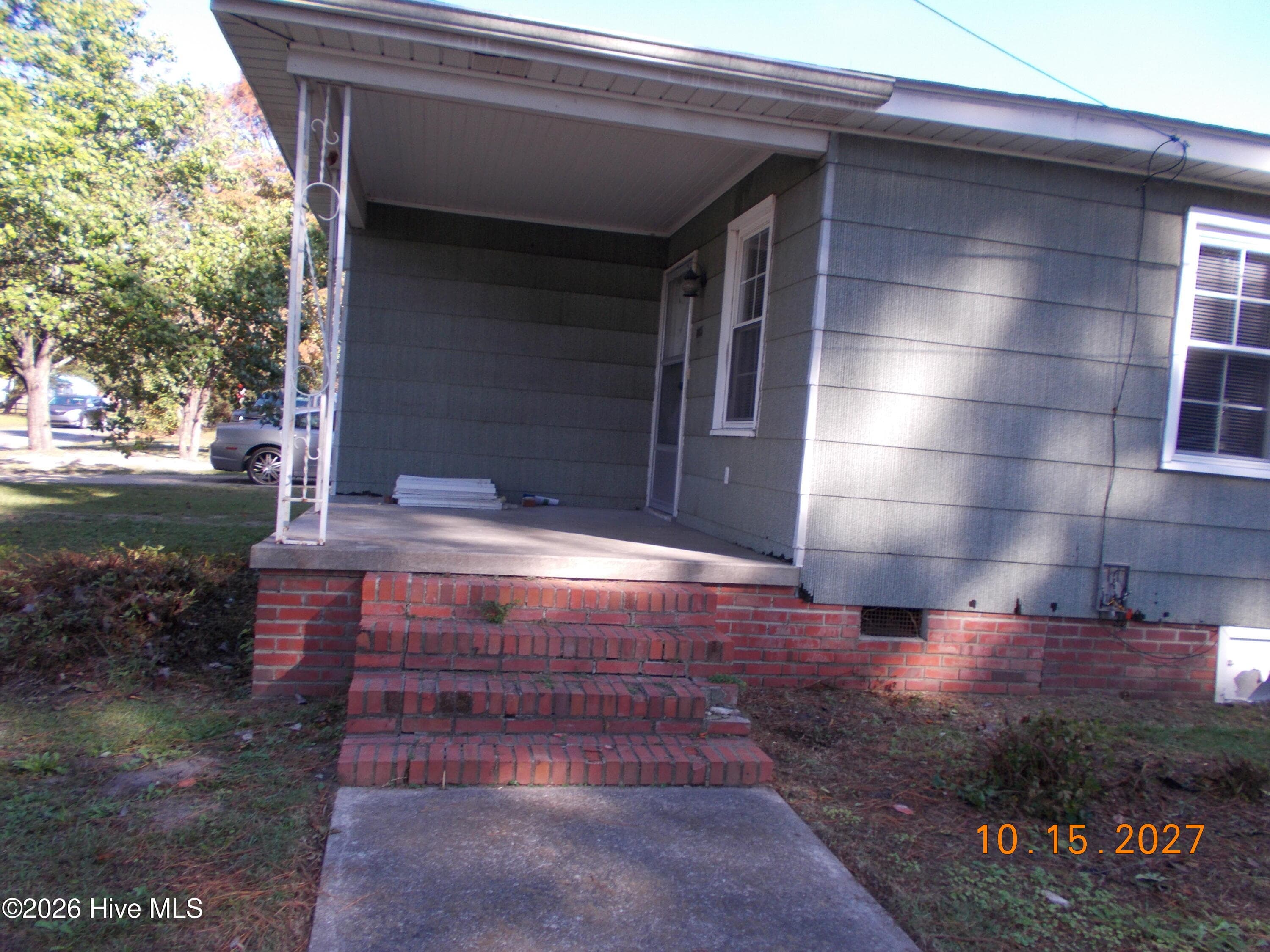 Single Family Residence at 805 Sycamore Avenue, Kinston, NC 28504, photo 8 of 9