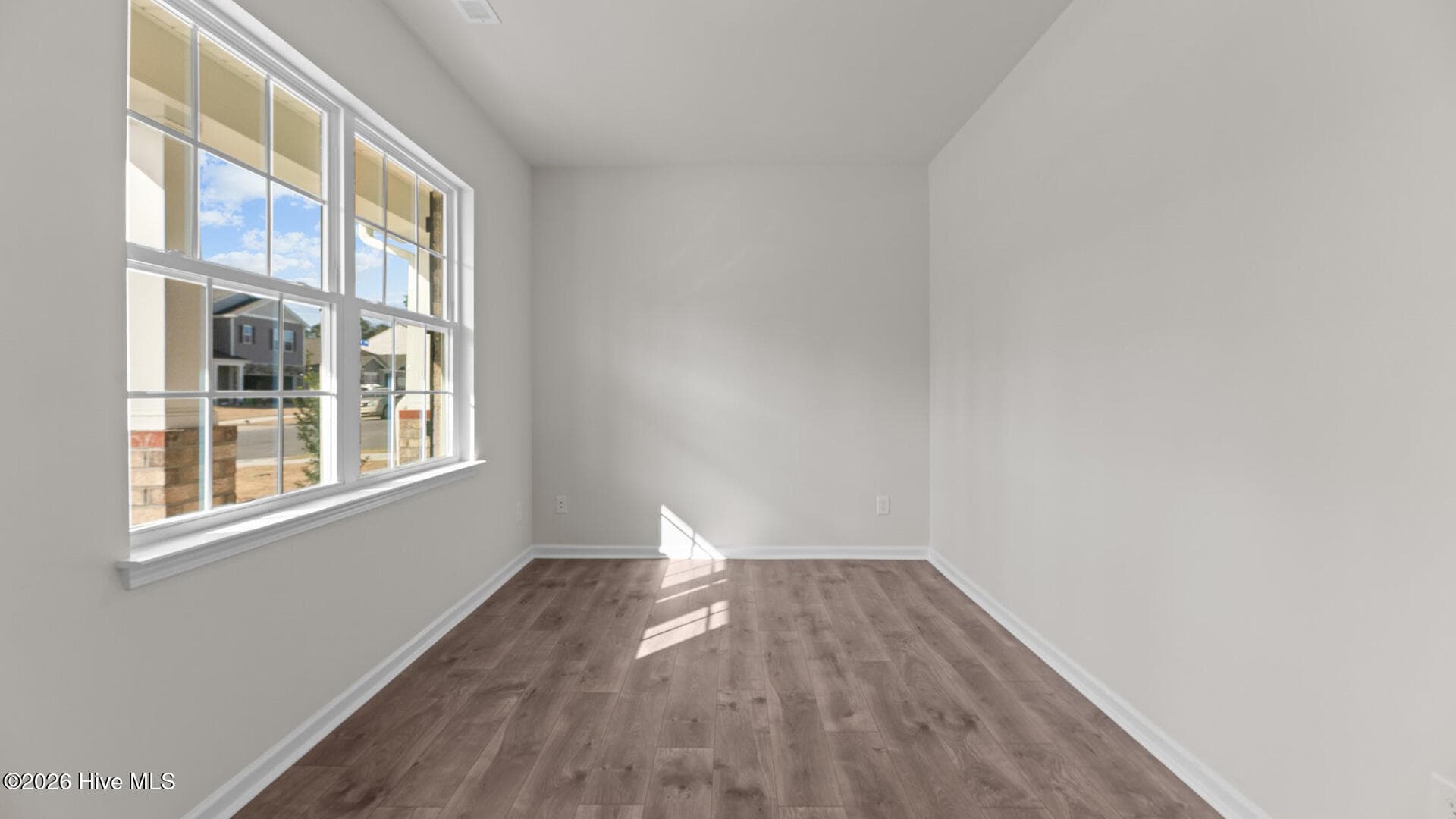 Single Family Residence at 1100 Aviator Lane, Ayden, NC 28513, photo 5 of 33