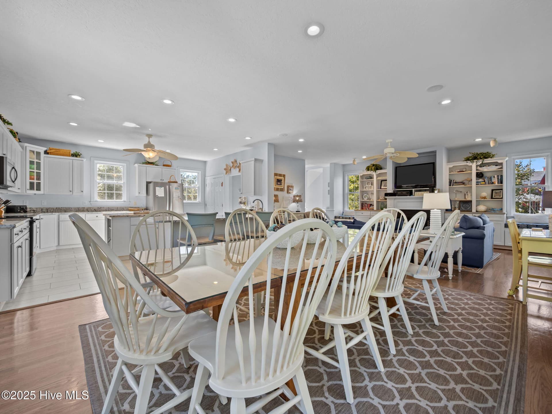 Single Family Residence at 9902 Colonel Hanson Court, Emerald Isle, NC 28594, photo 12 of 56