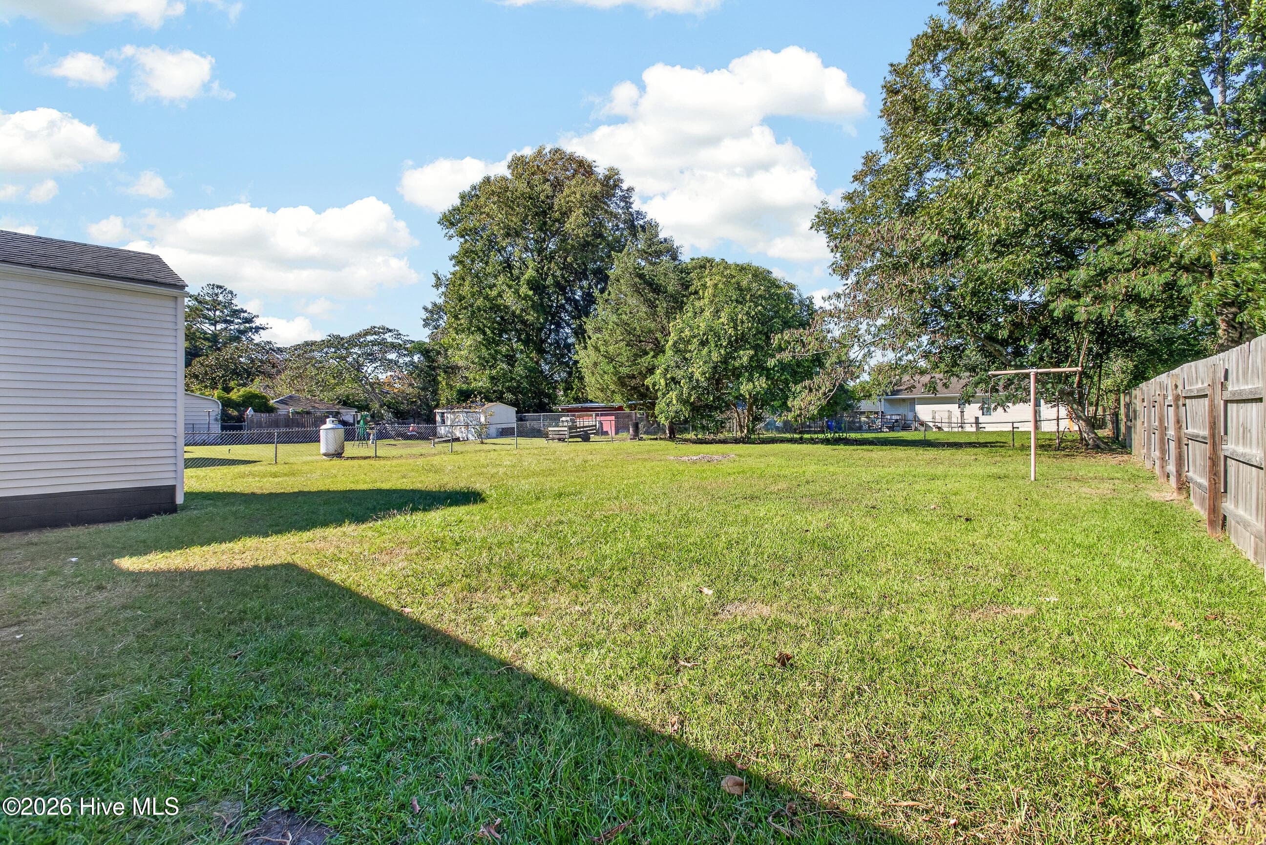Single Family Residence at 127 Bryan Place, Jacksonville, NC 28540, photo 27 of 36