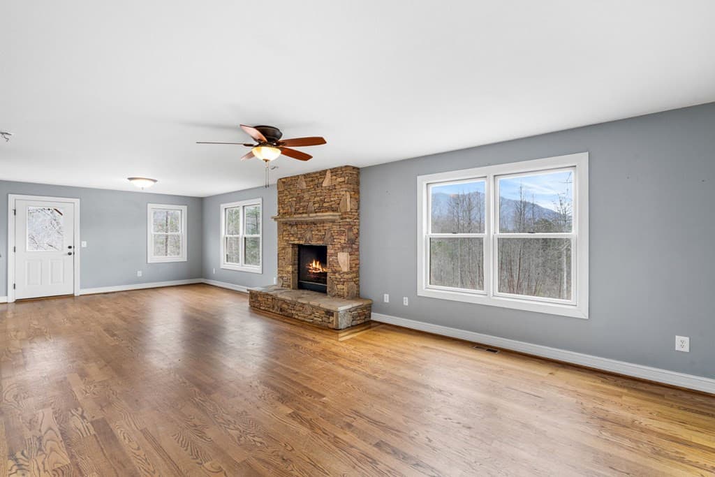Single Family Residence at 202 Bell Orchard Drive, Hayesville, NC 28904, photo 13 of 43