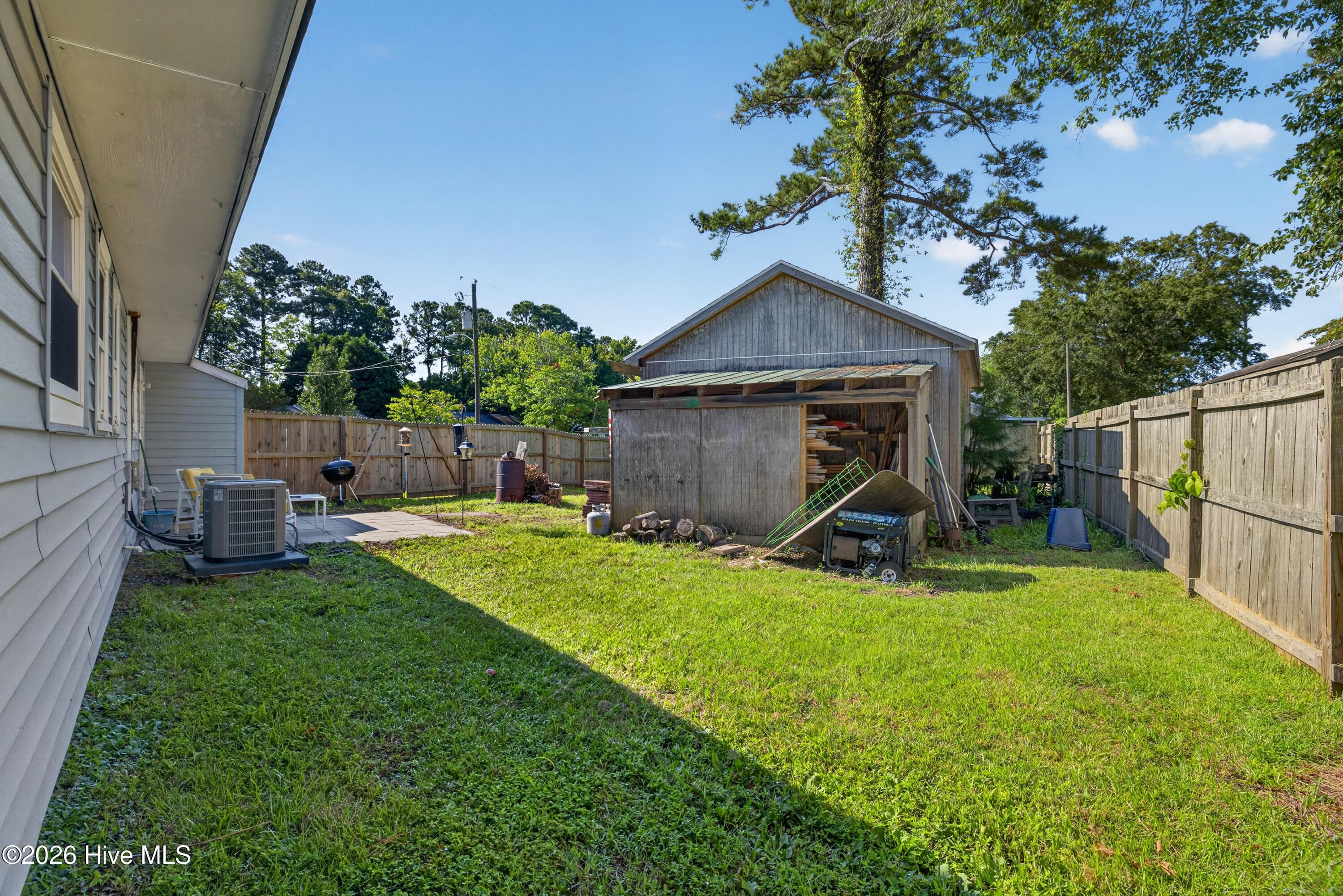 Single Family Residence at 201 Southwold Drive, Wilmington, NC 28409, photo 19 of 21