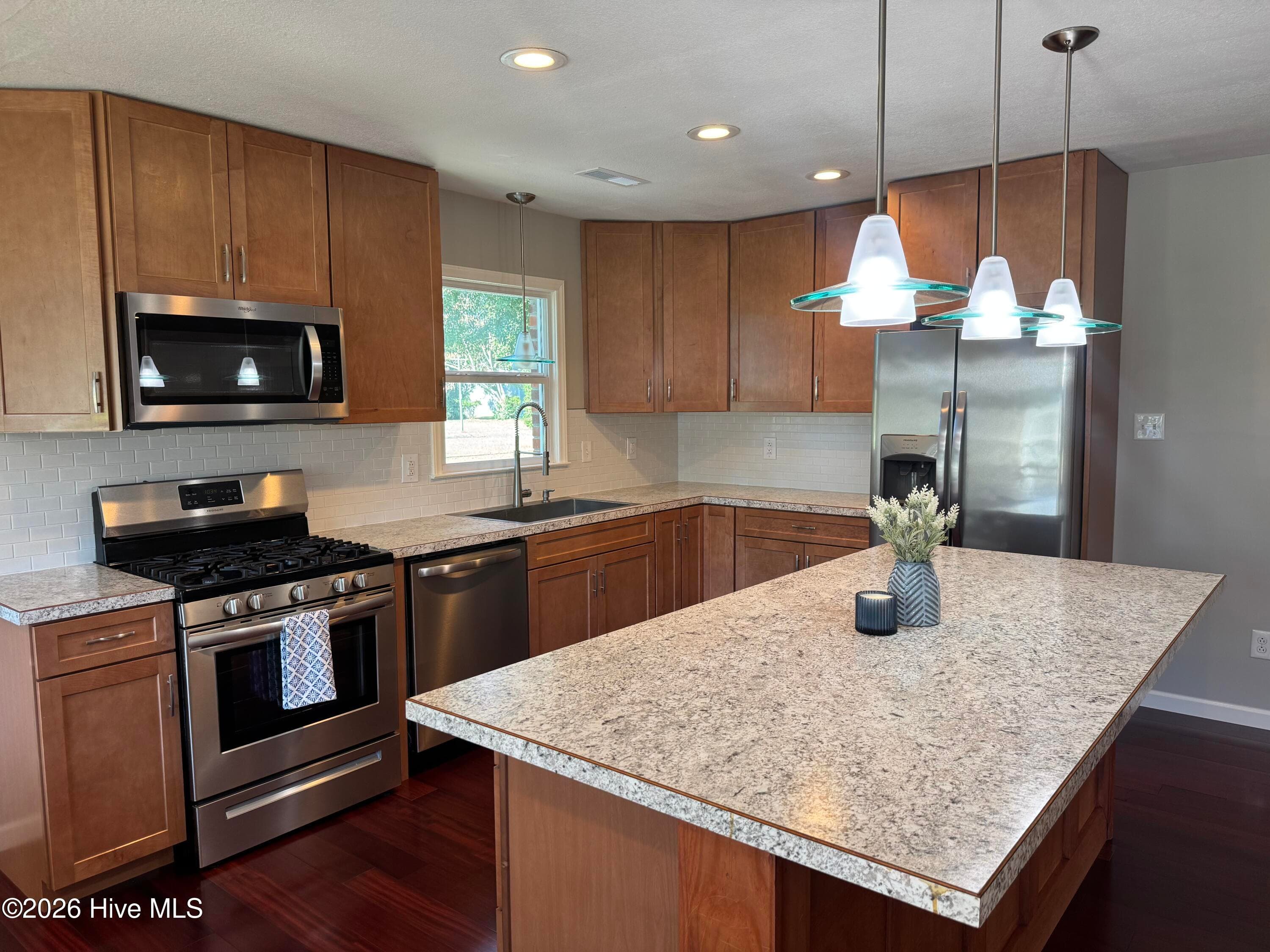 Single Family Residence at 210 N First Avenue, New Bern, NC 28560, photo 29 of 31
