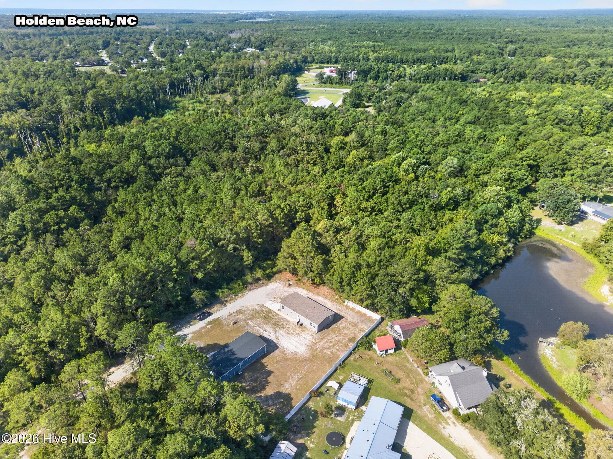 Manufactured Home at 1685 Elon Drive SW, Supply, NC 28462, photo 33 of 34