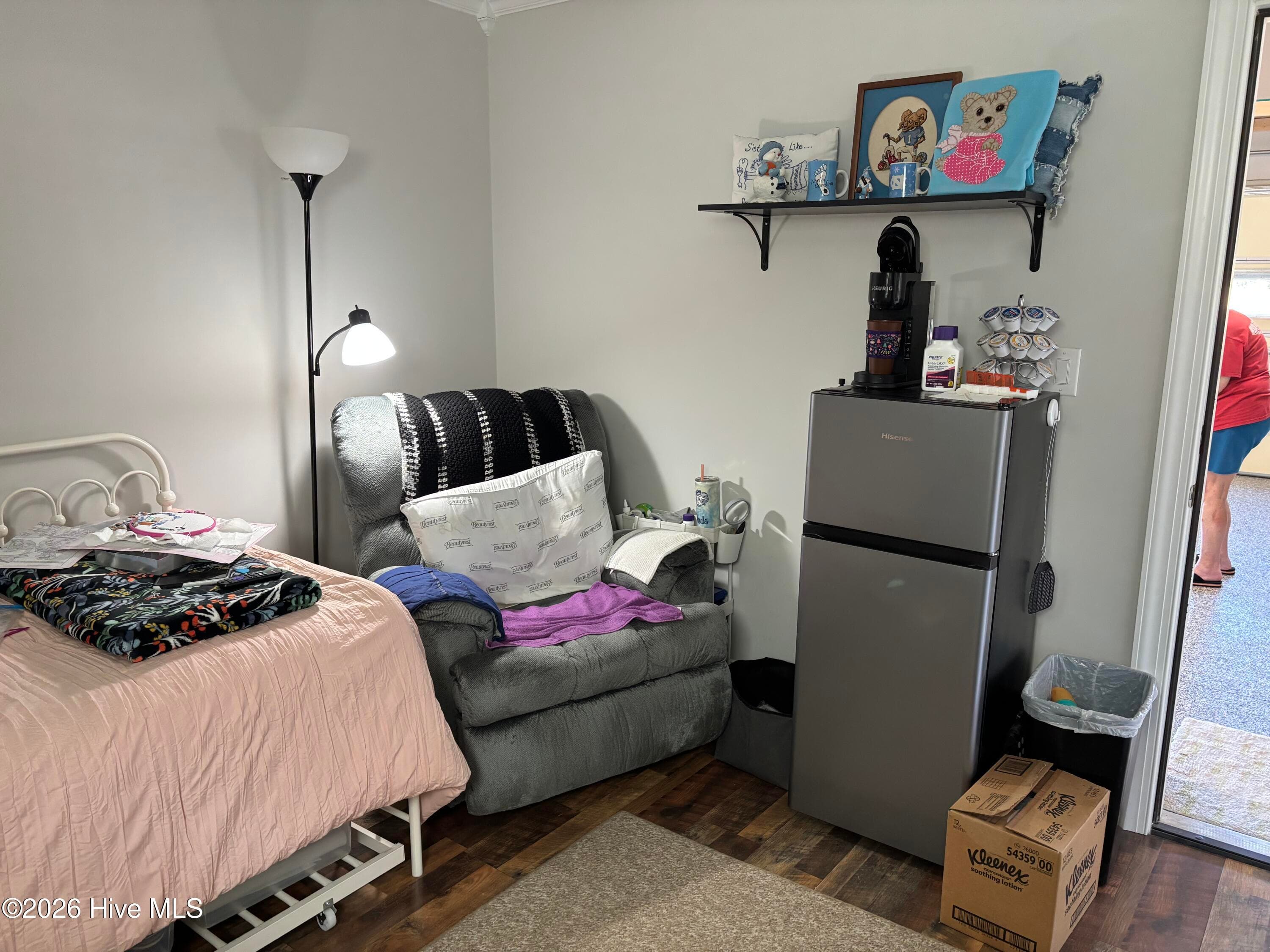 Efficiency room is garage. H/A connected to main house - 593 La Wane Lane, Trenton, NC 28585