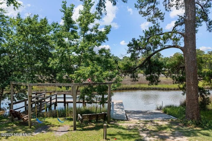 Manufactured Home at 42 Warwick Court, Hampstead, NC 28443, photo 52 of 55