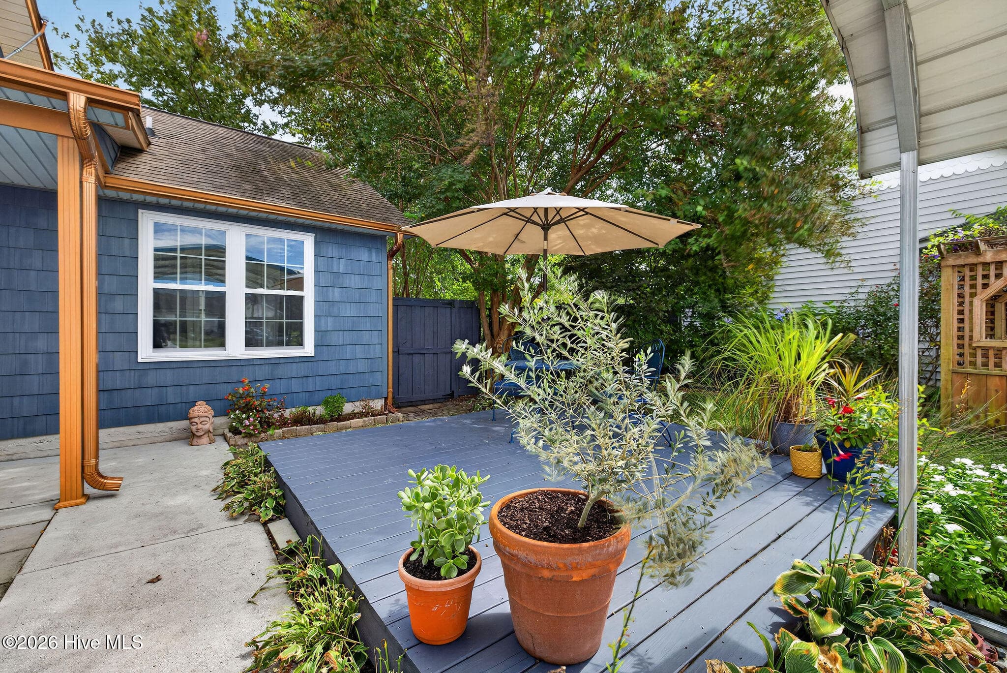 Single Family Residence at 1608 Blue Tick Court, Wilmington, NC 28411, photo 3 of 45